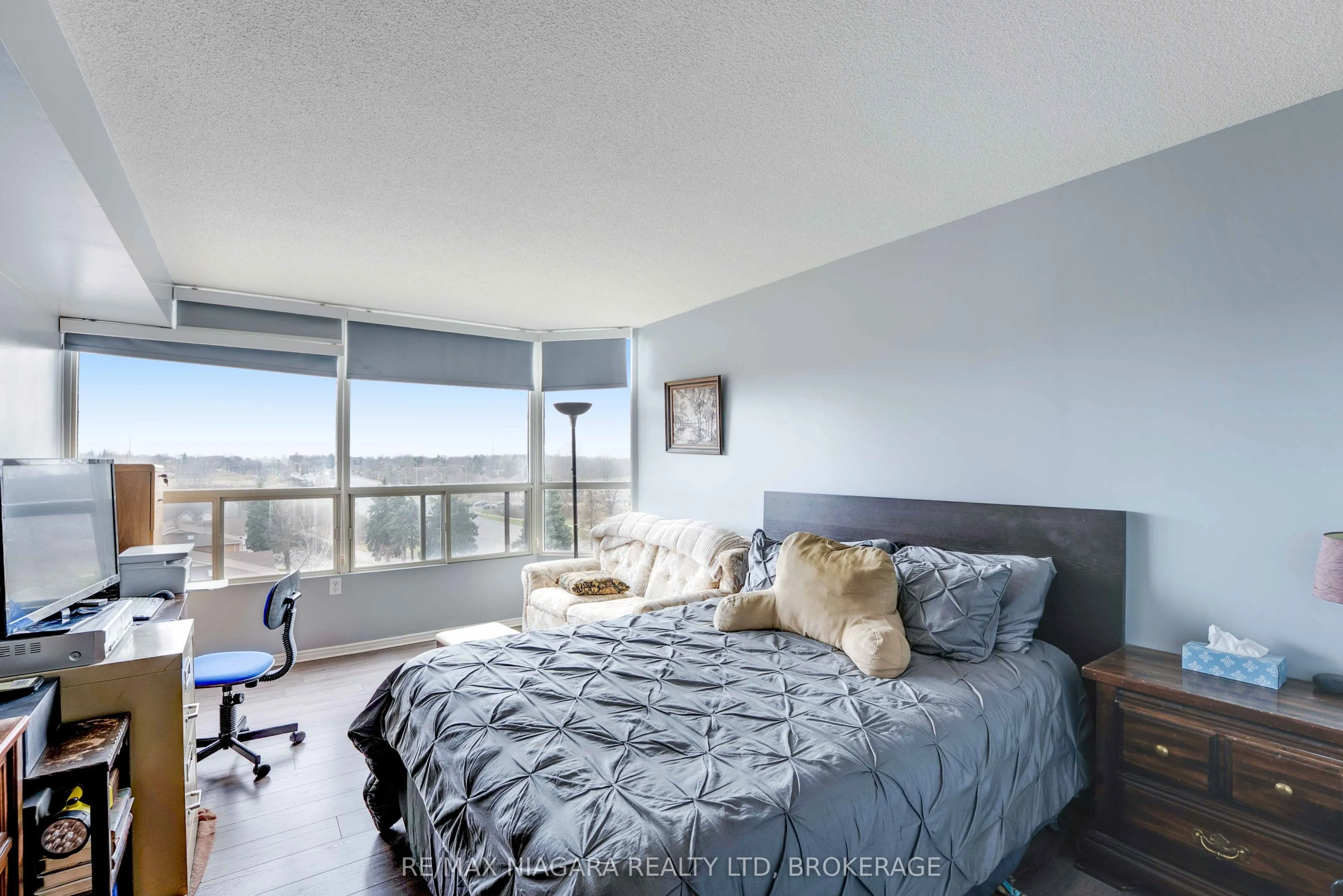 5100 Dorchester Road E #702