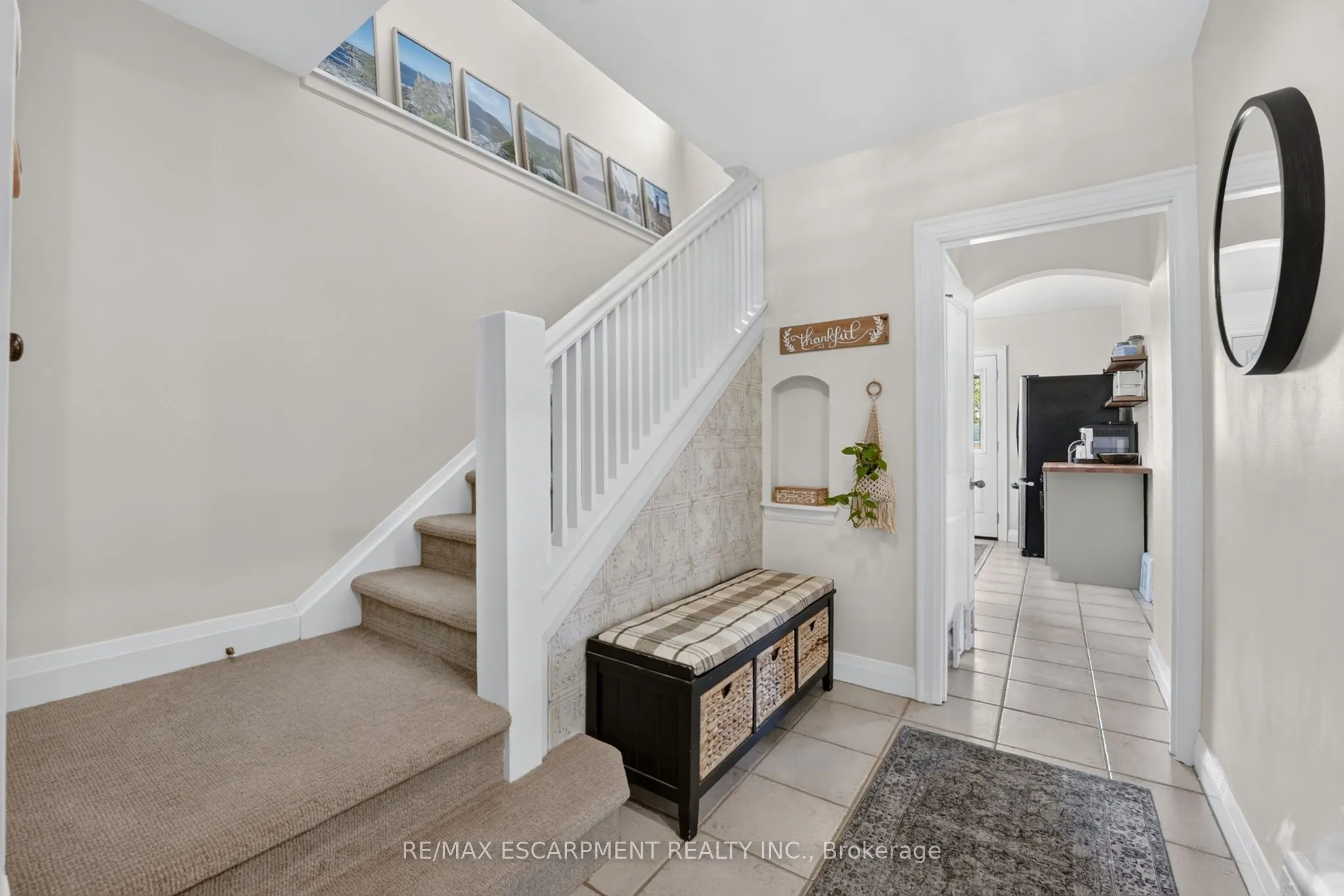78 CAMERON Avenue S