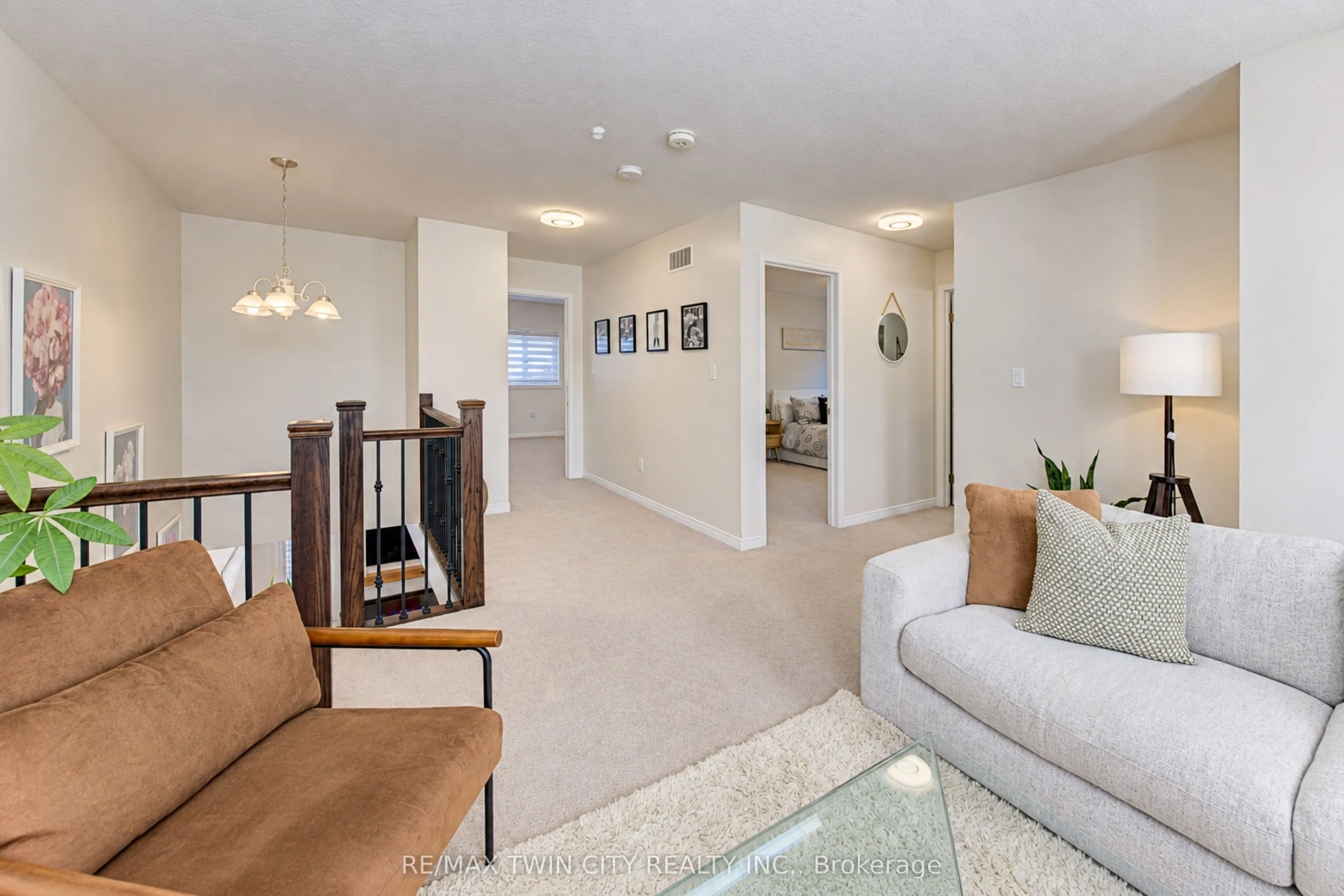 541 Brittania Crescent