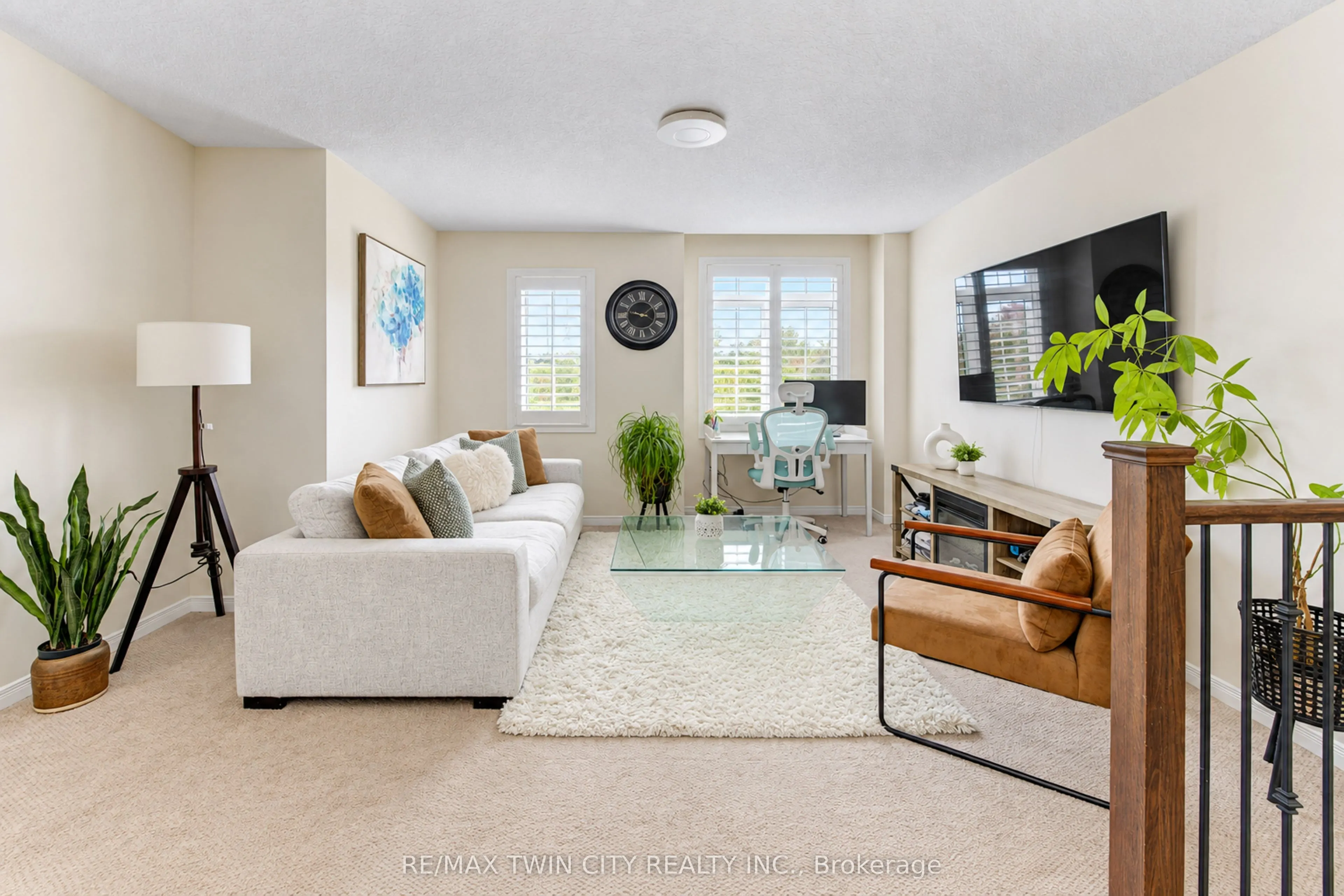 541 Brittania Crescent