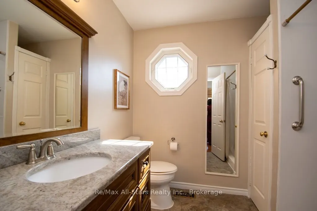 1118 Huntington Circle