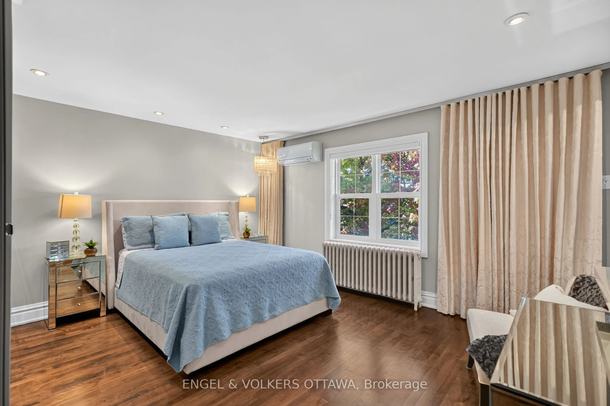 122 Renfrew Avenue