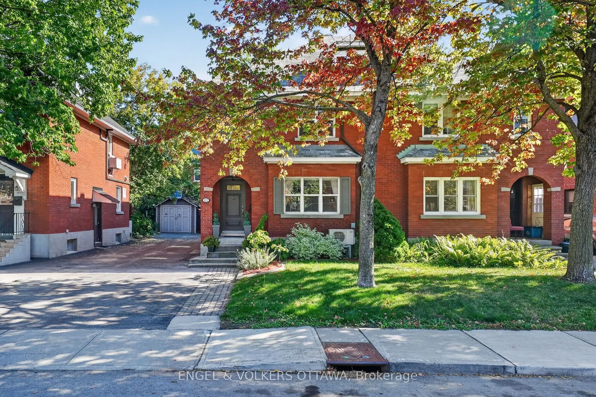 122 Renfrew Avenue