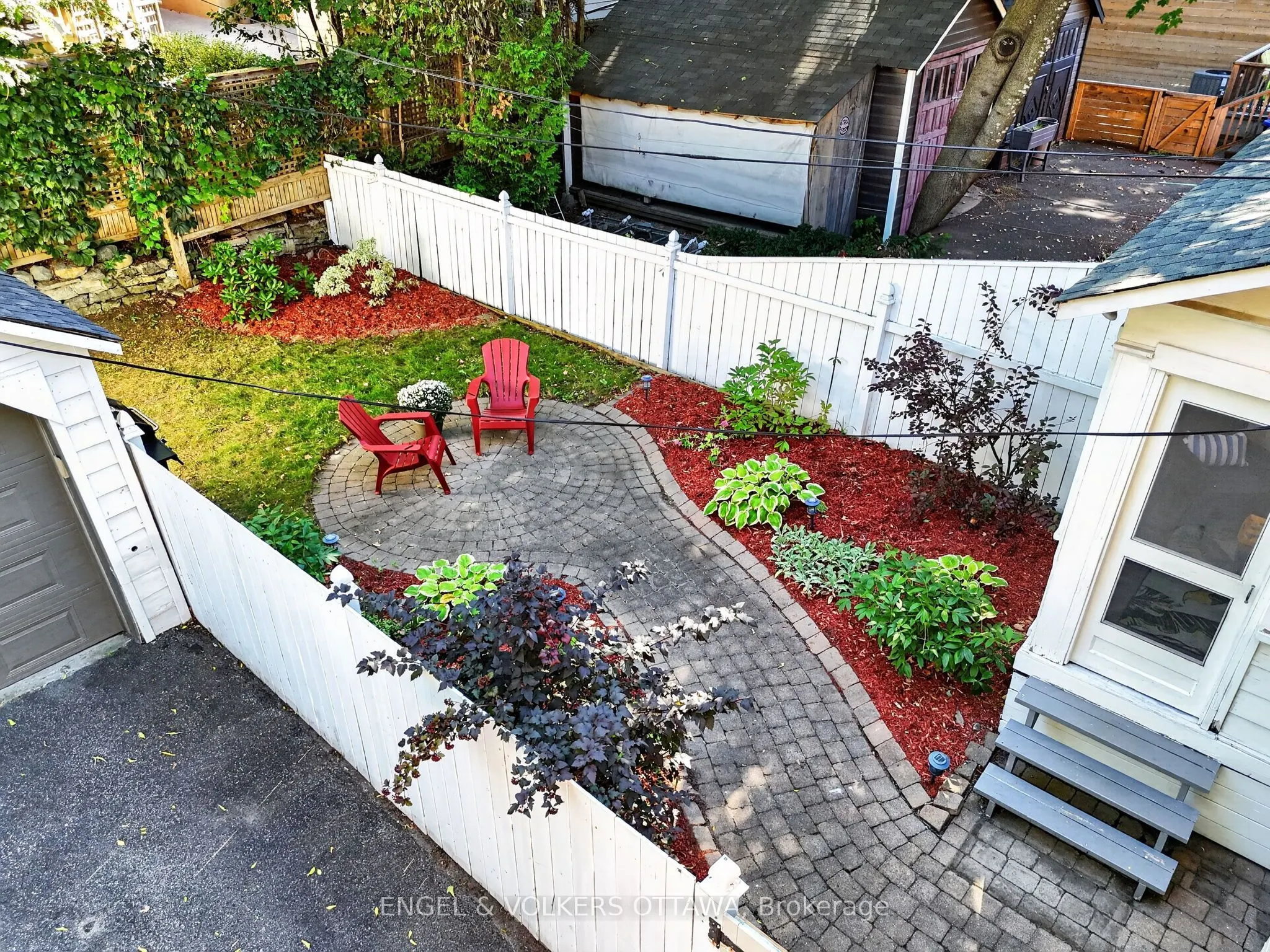 122 Renfrew Avenue