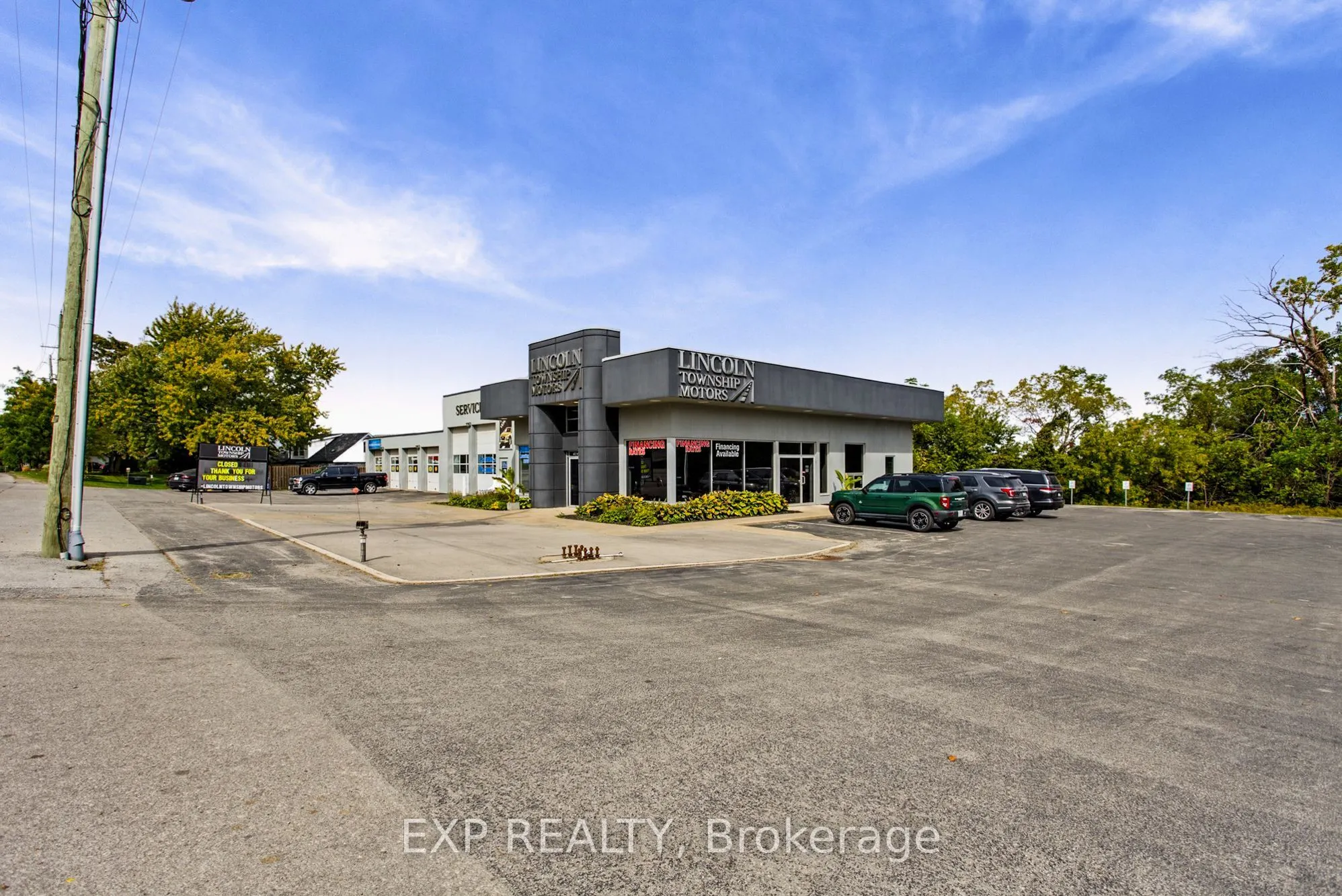 4735 King Street E