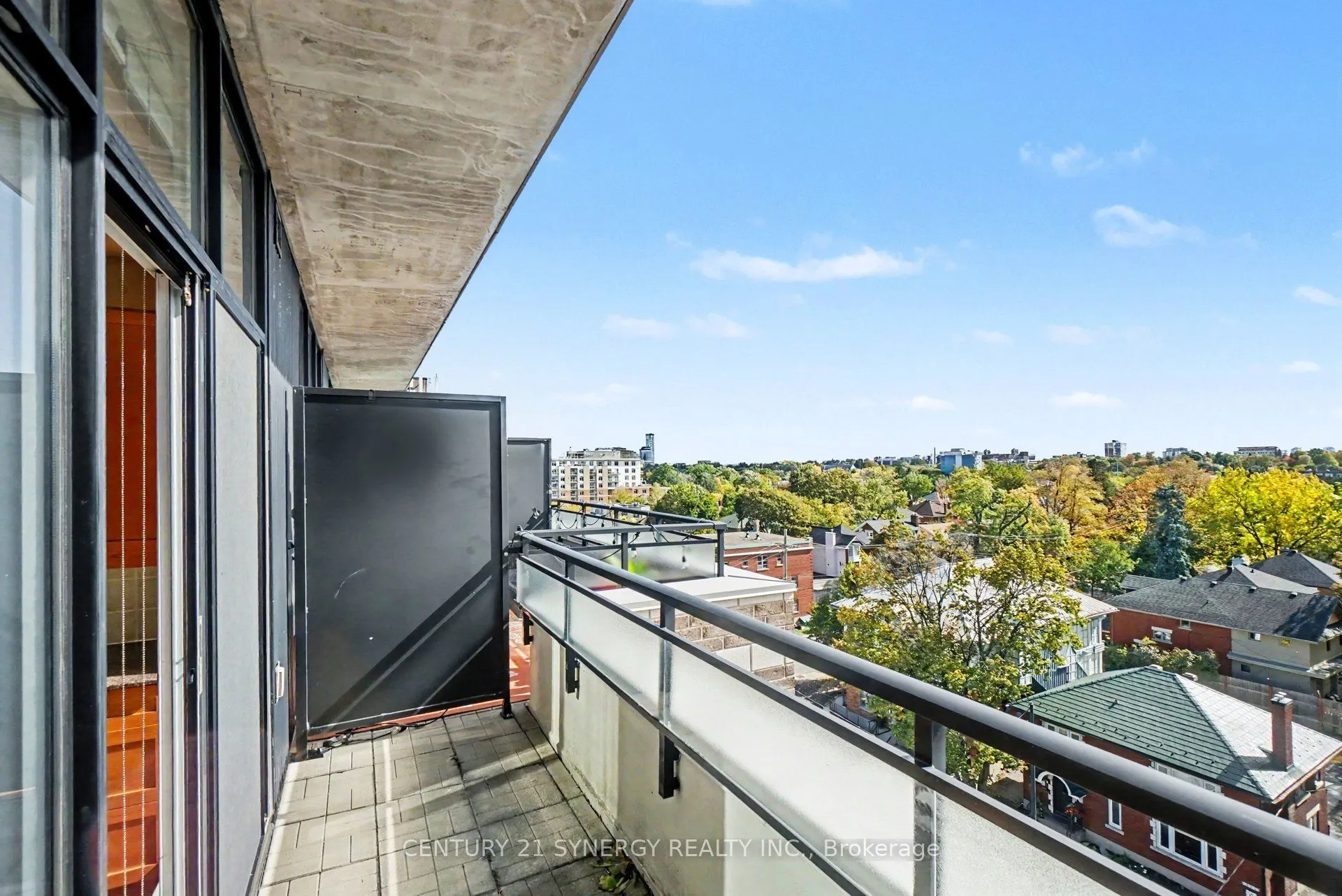 150 Caroline Avenue #PH4