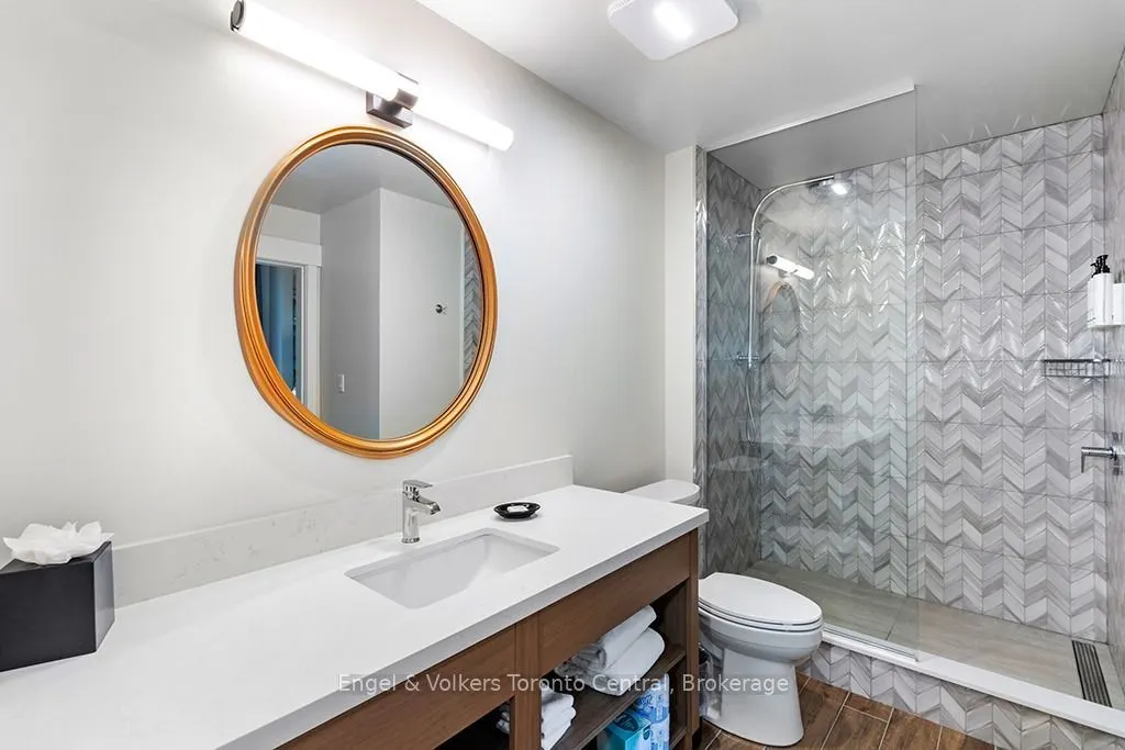 170 JOZO WEIDER Boulevard #142