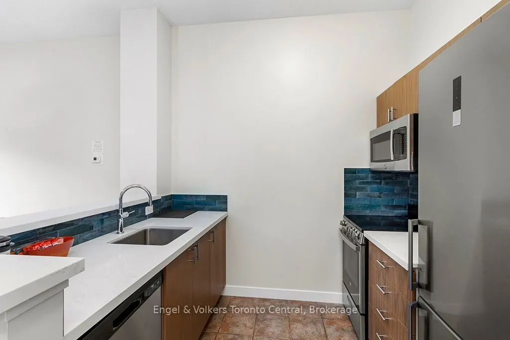 170 JOZO WEIDER Boulevard #142