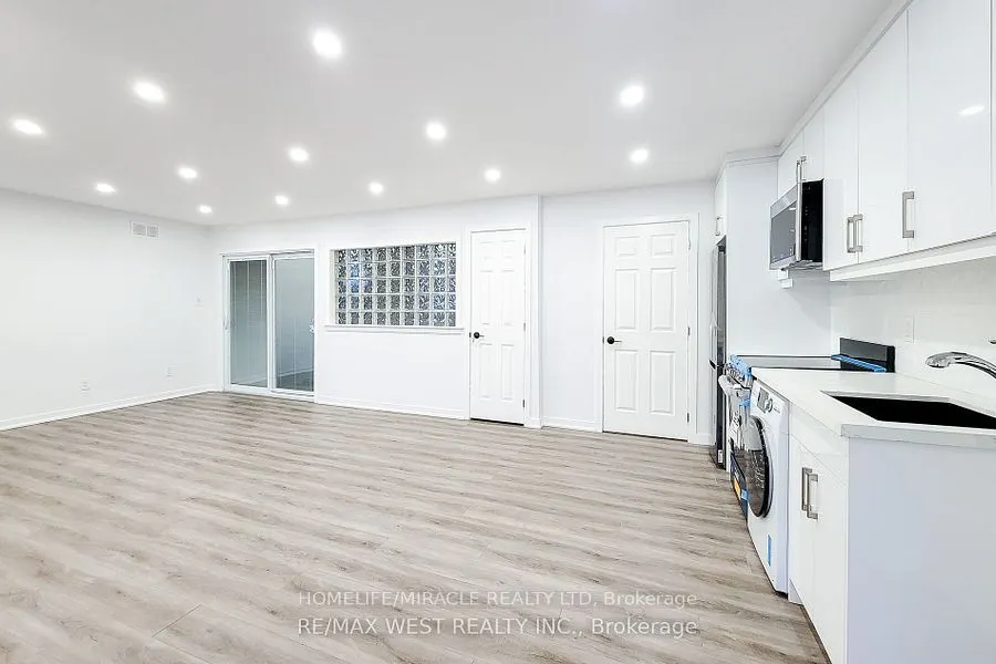 184 Beach Boulevard