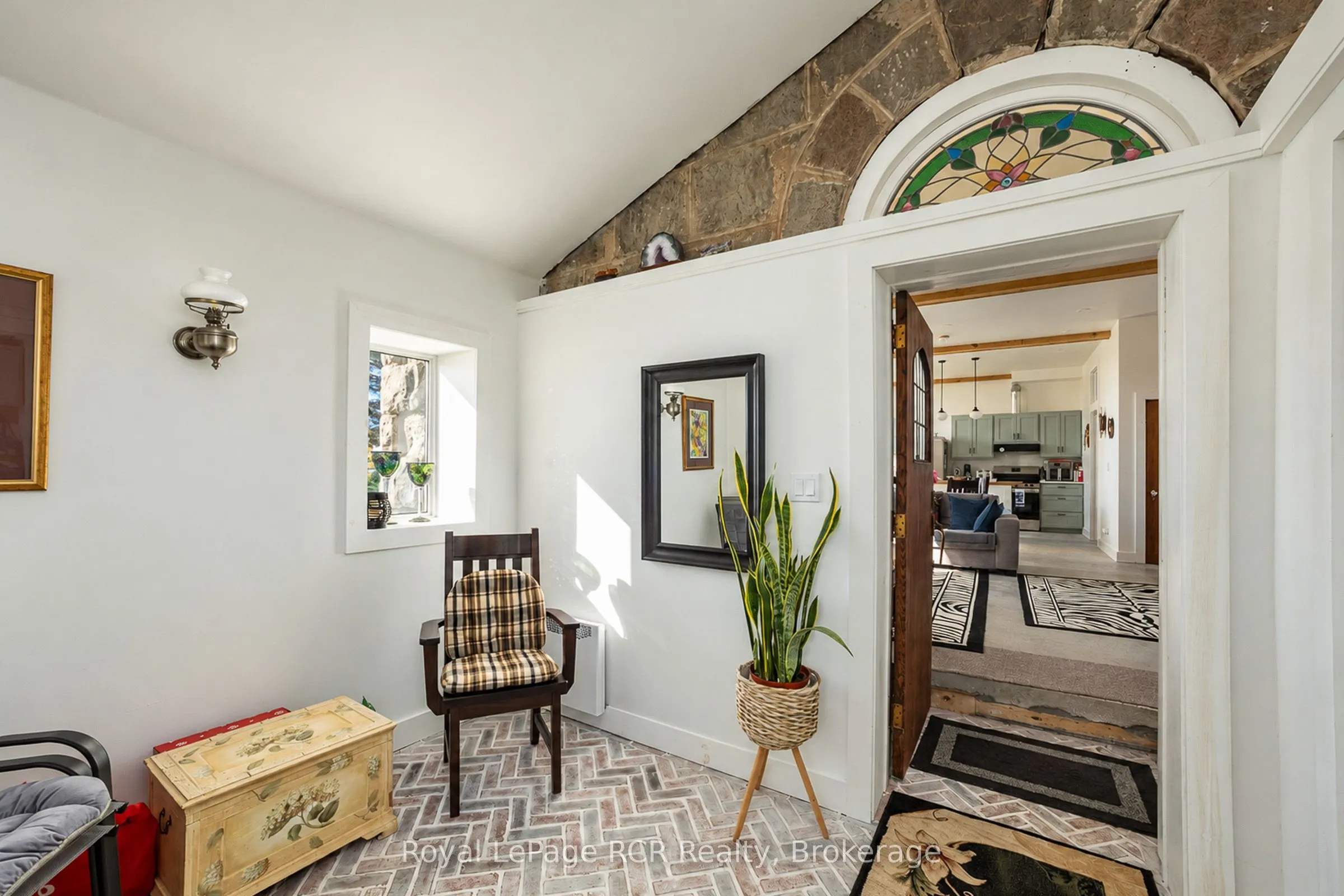 116190 Grey Road 3