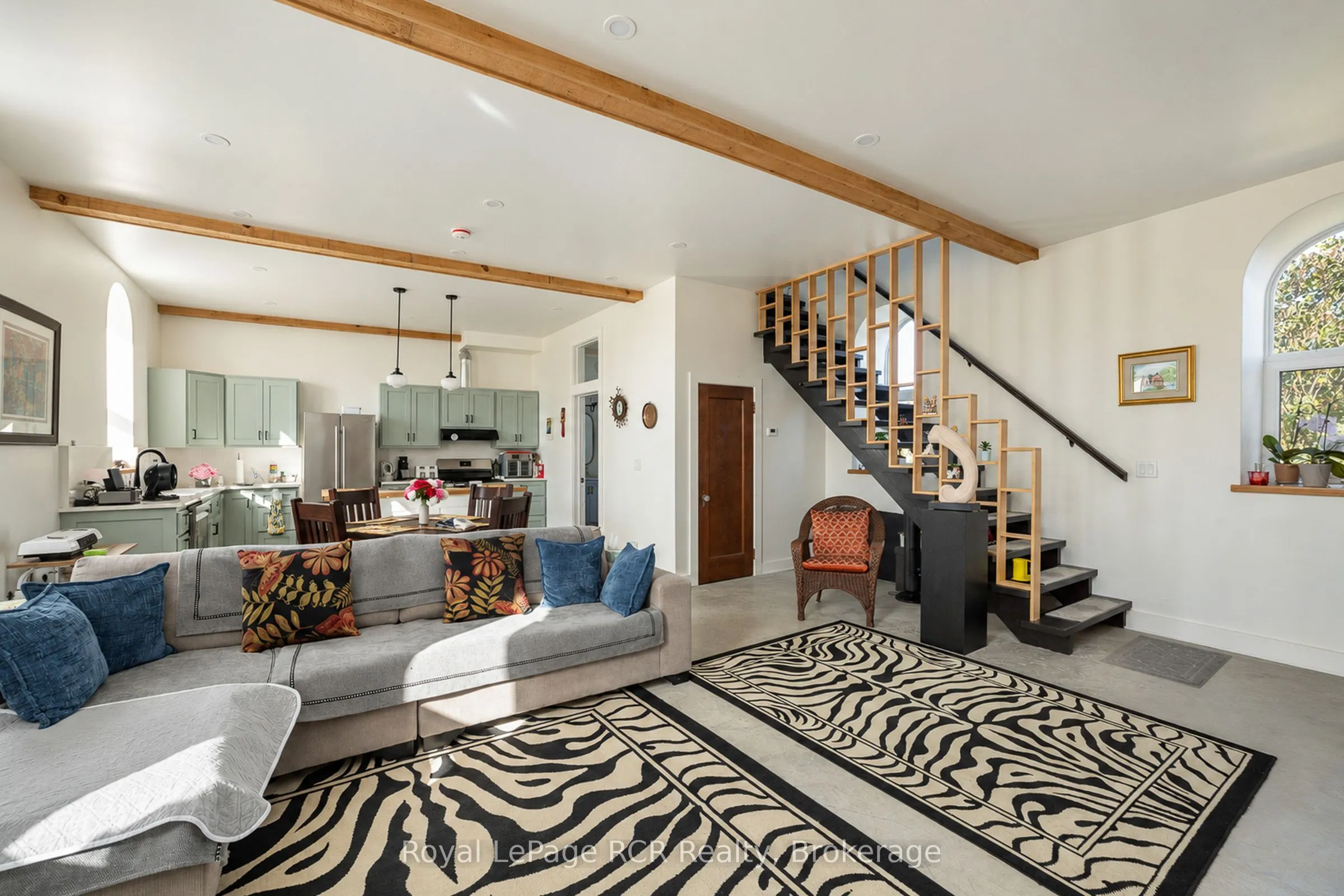 116190 Grey Road 3