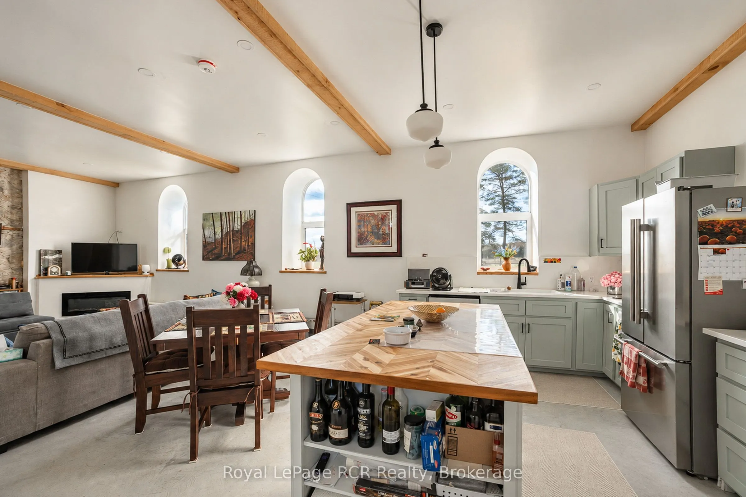 116190 Grey Road 3