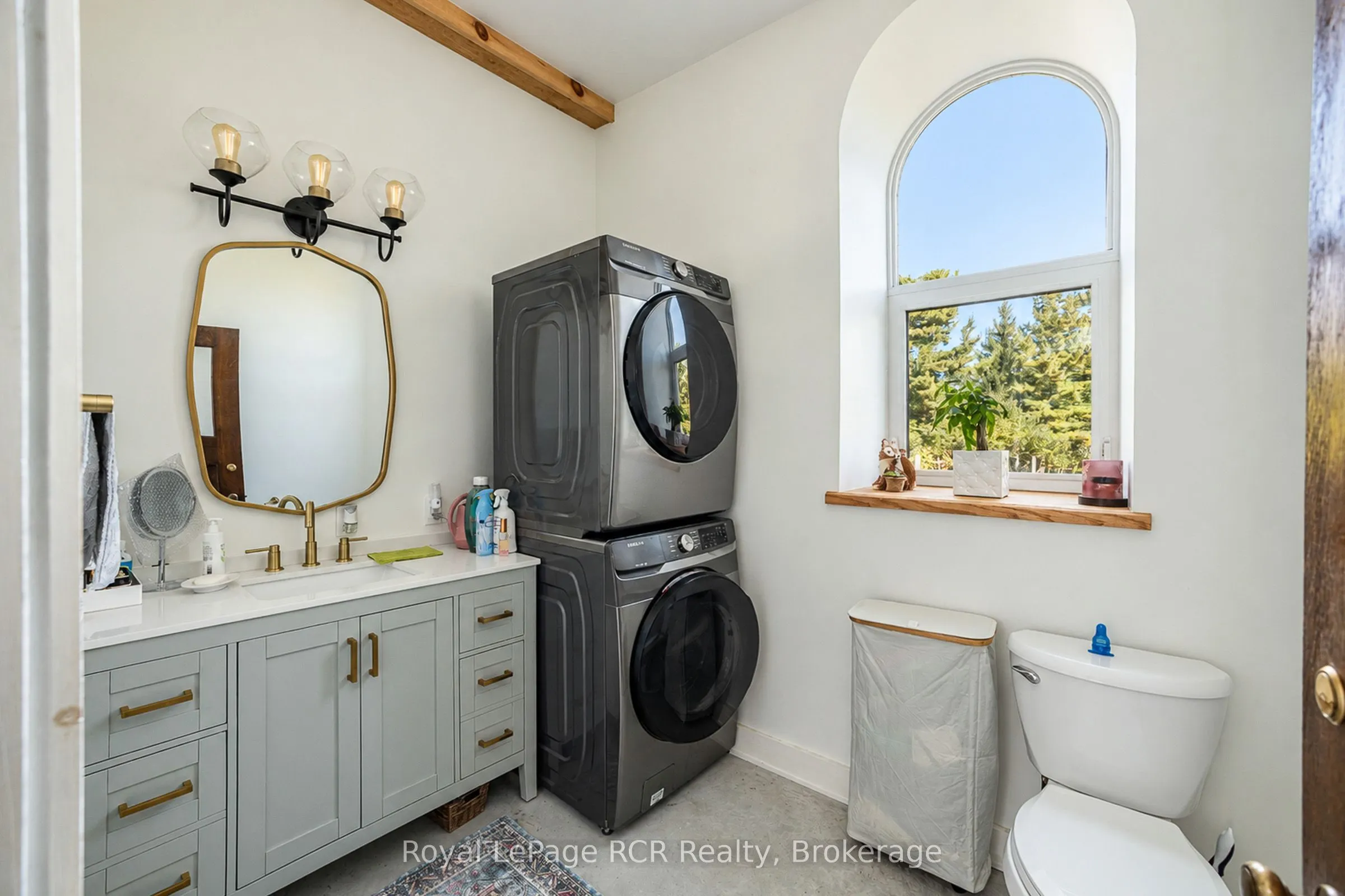 116190 Grey Road 3