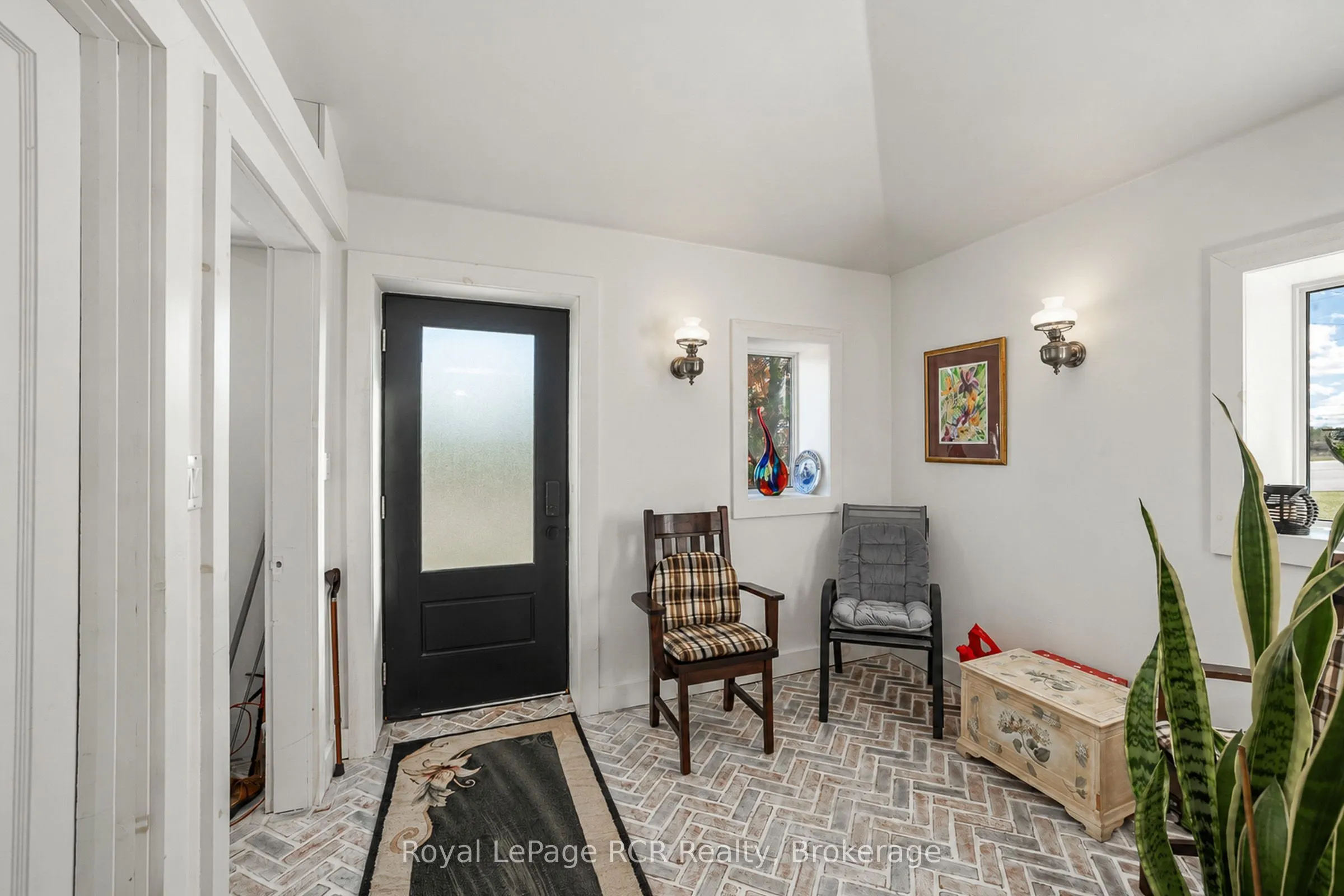 116190 Grey Road 3