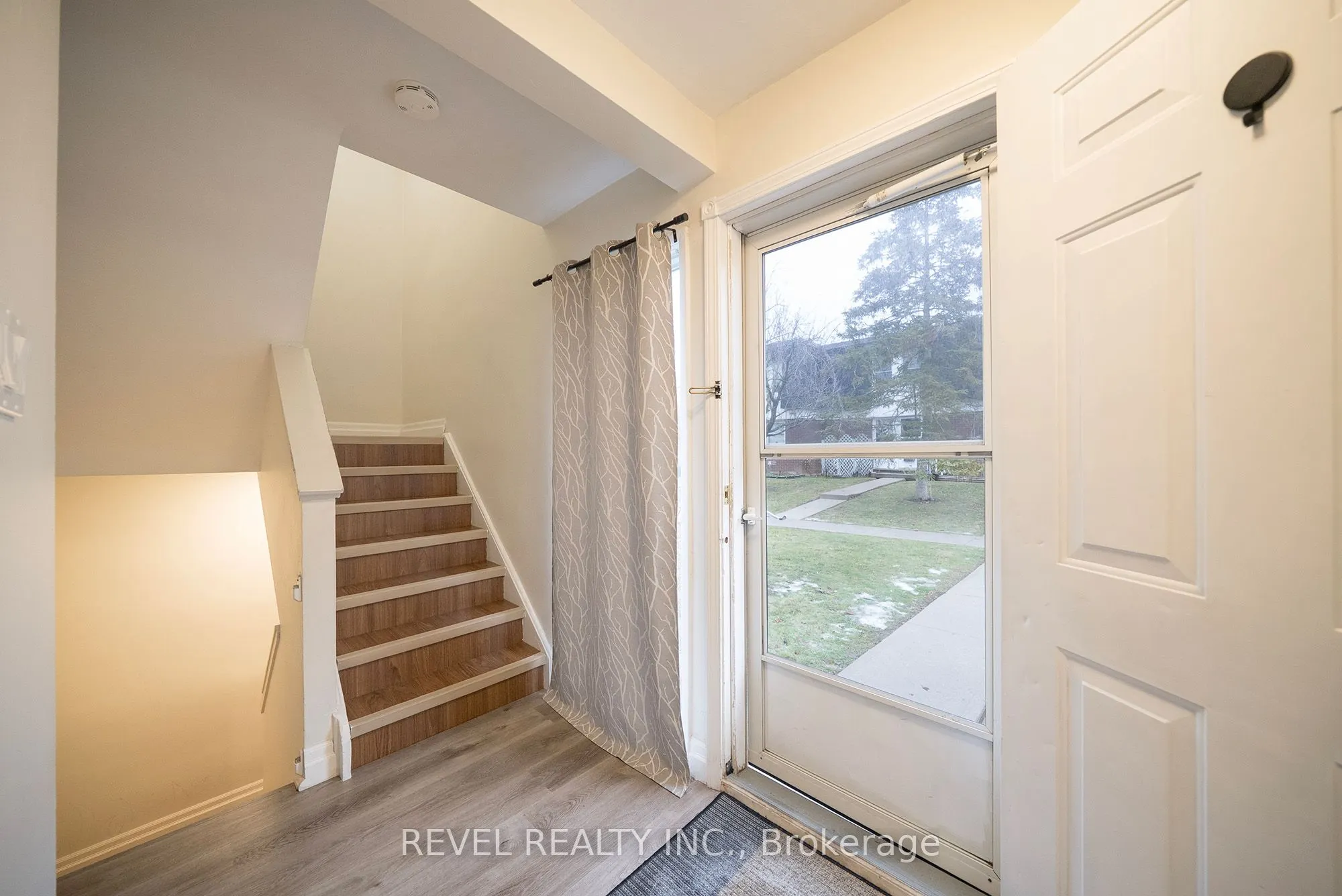 273 Elgin Street #41