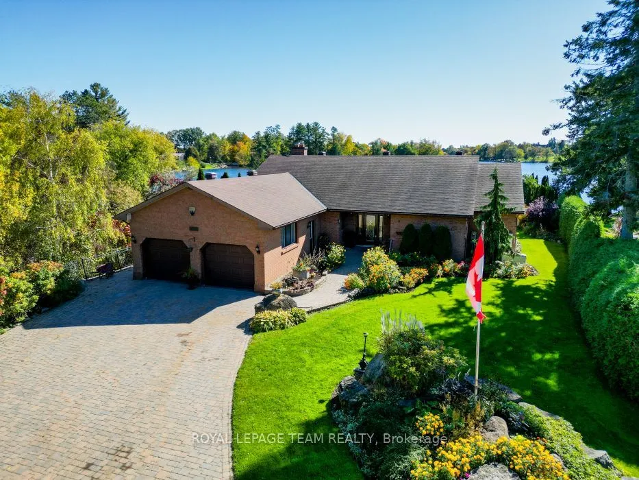 5050 Mowatview Court