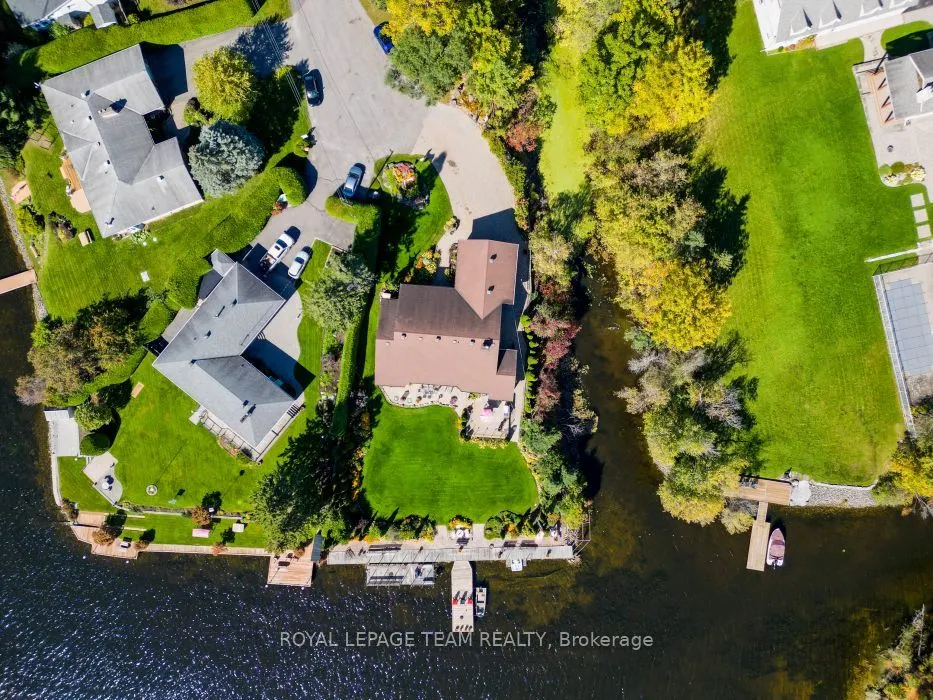 5050 Mowatview Court