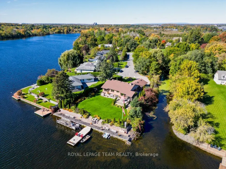 5050 Mowatview Court