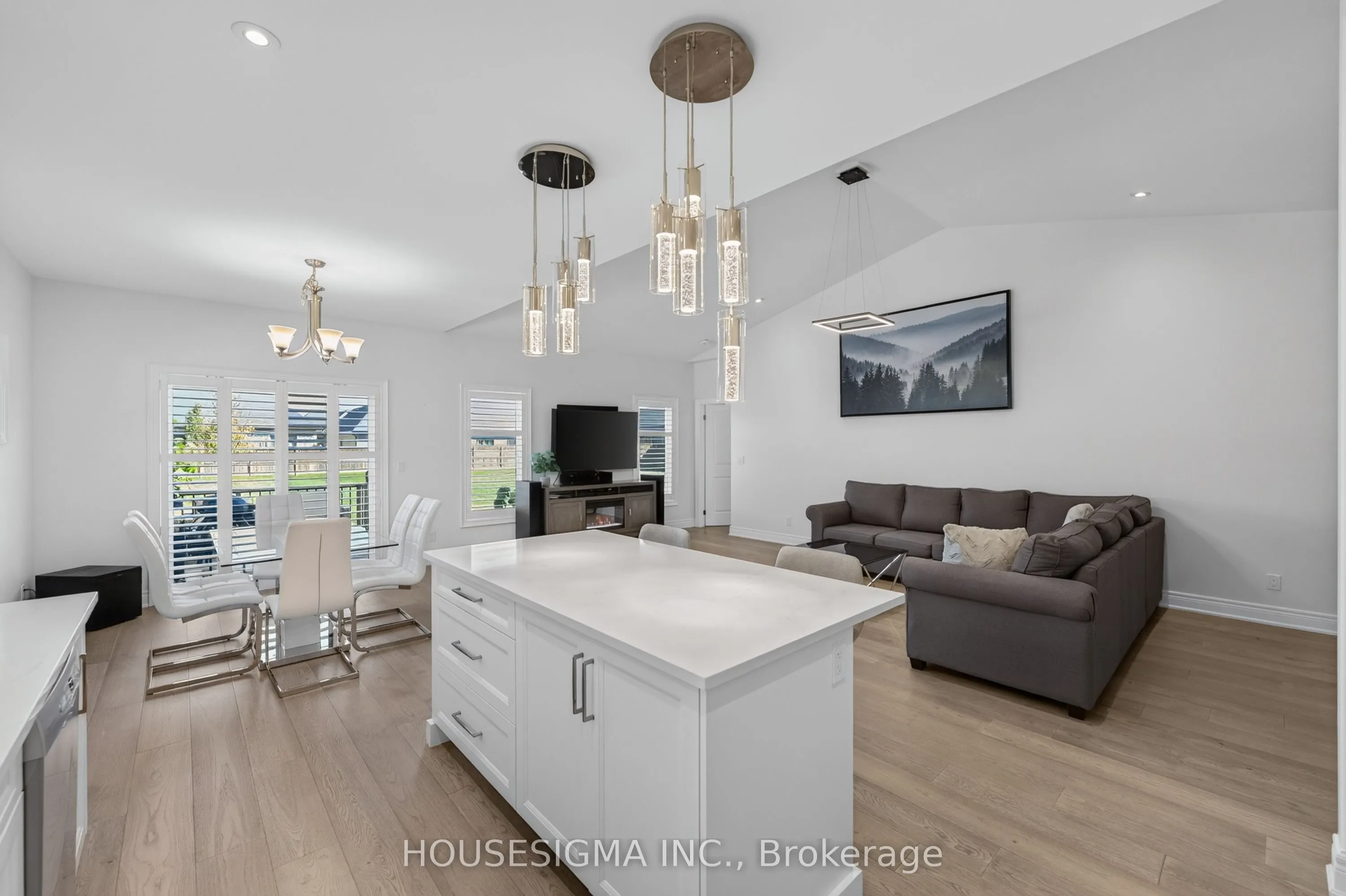 154 Port Robinson Road #11
