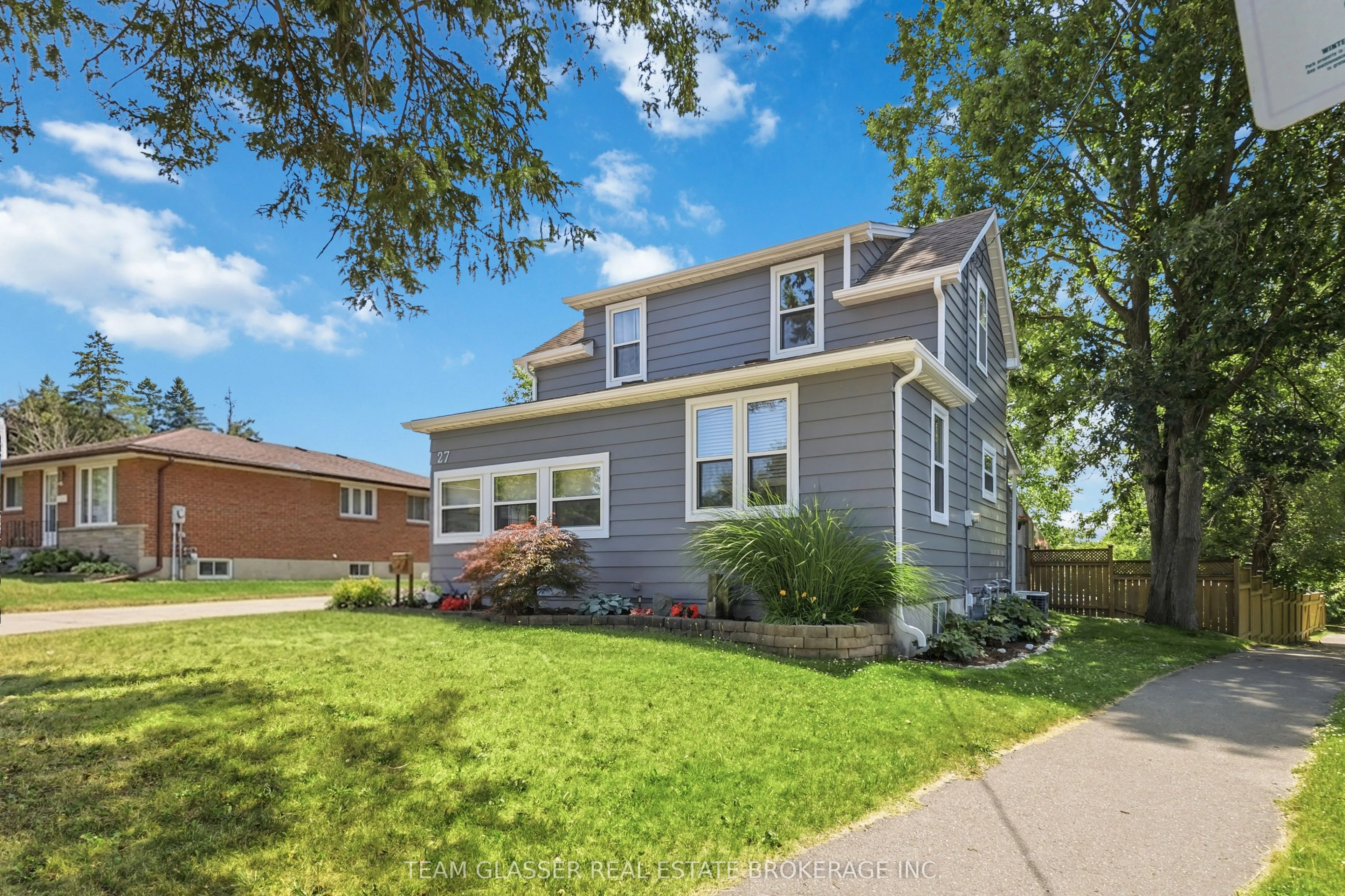 27 DENGATE Crescent