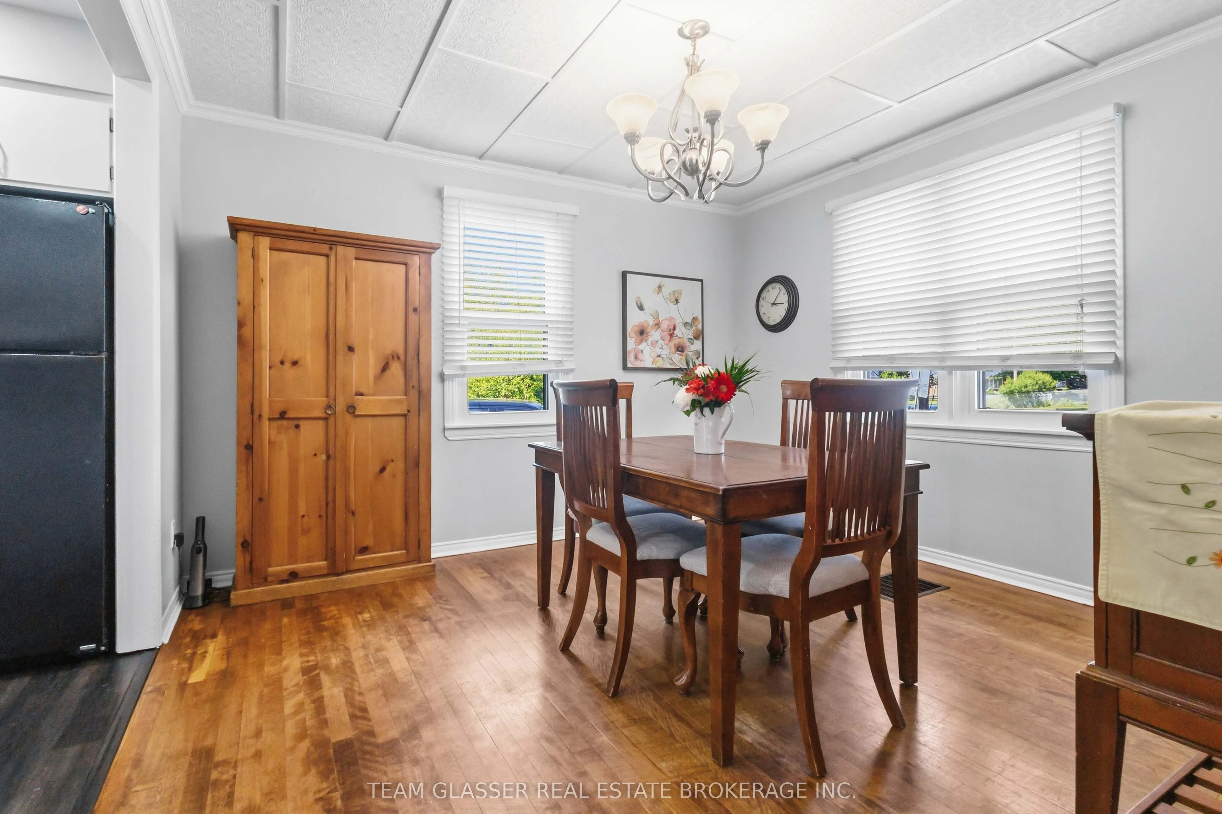 27 DENGATE Crescent