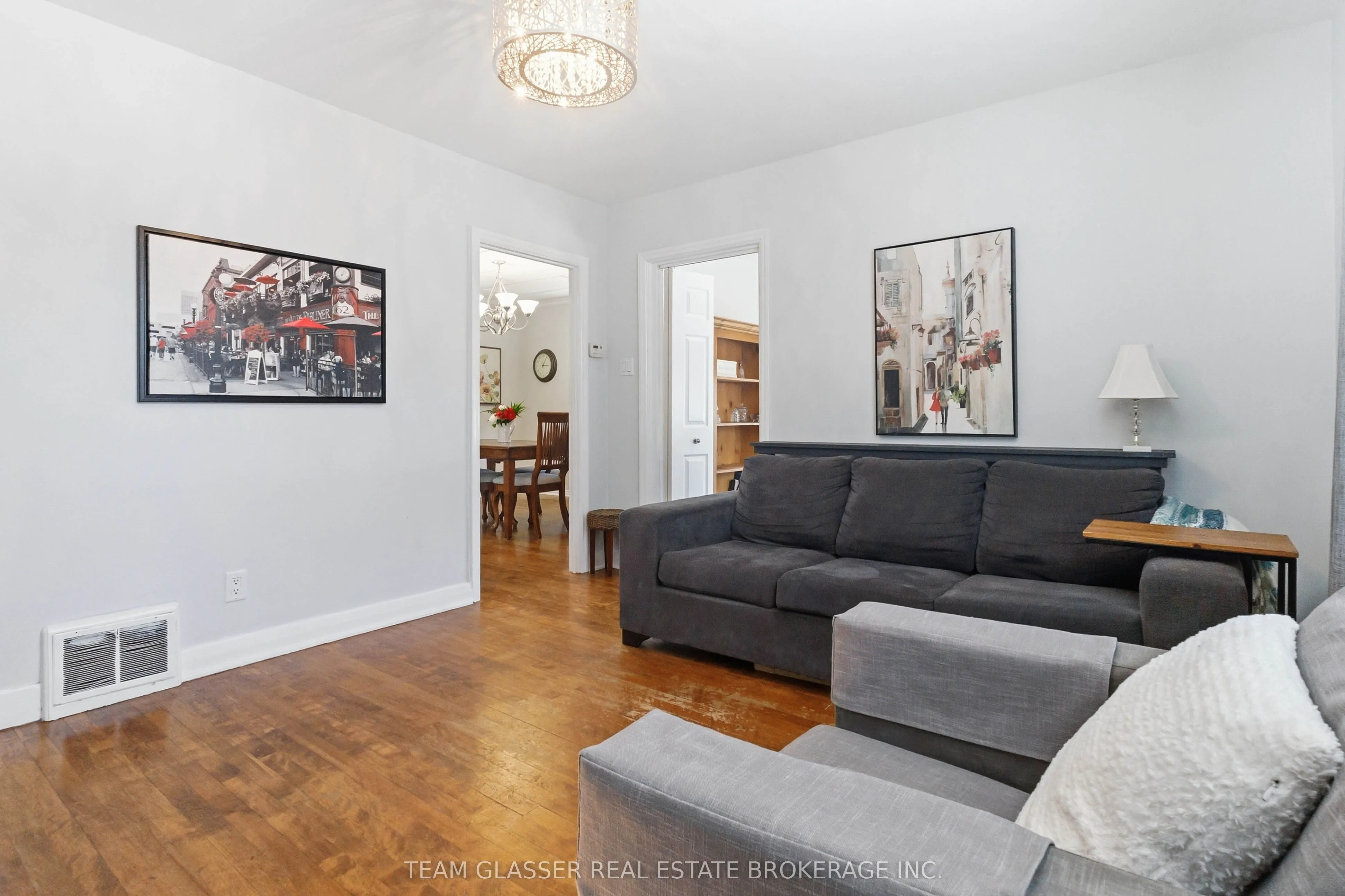 27 DENGATE Crescent