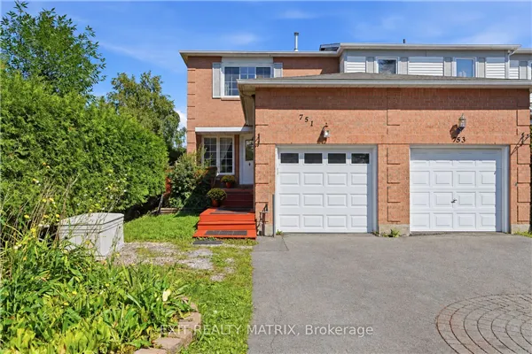 751 Clearcrest Crescent