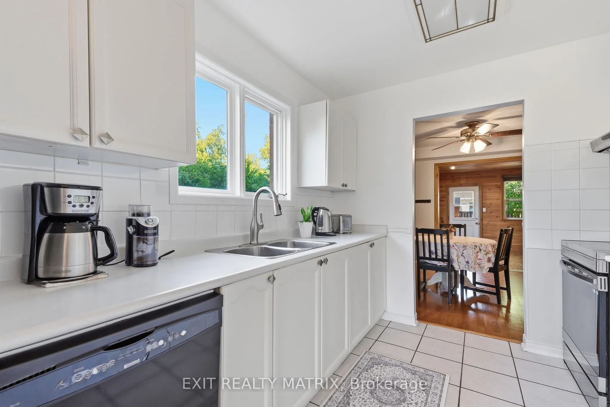 751 Clearcrest Crescent