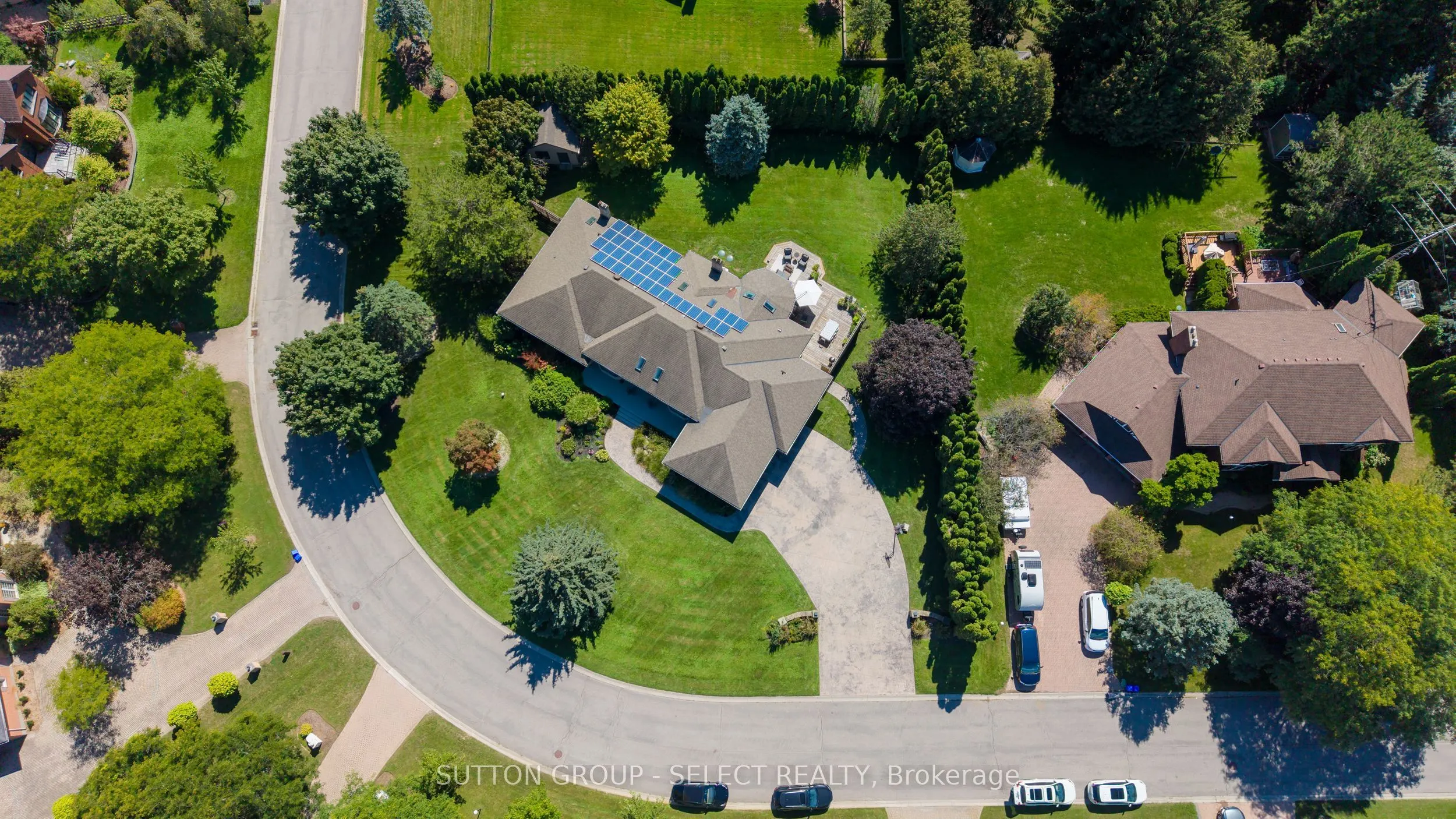 768 Franklinway Crescent