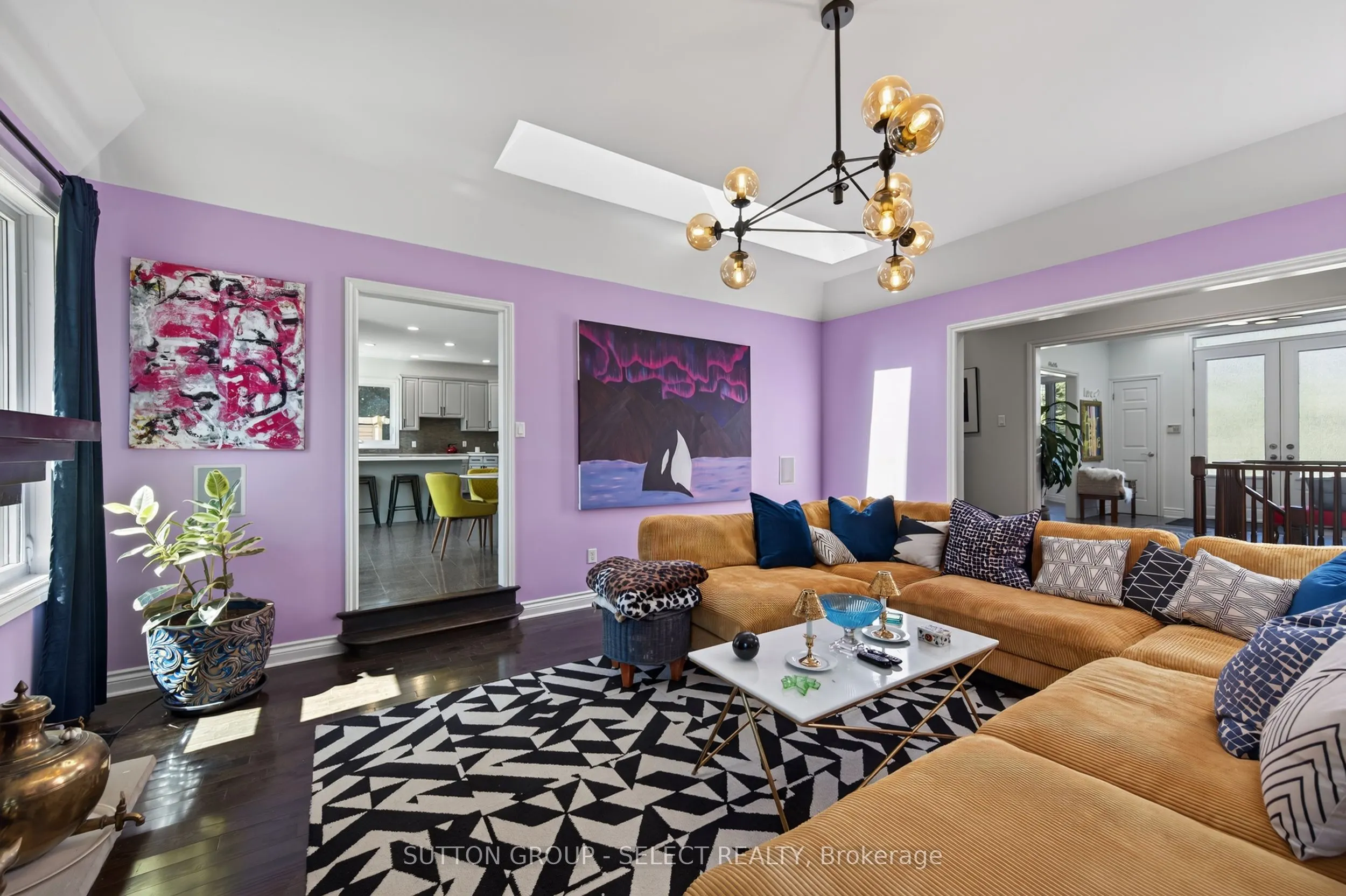 768 Franklinway Crescent