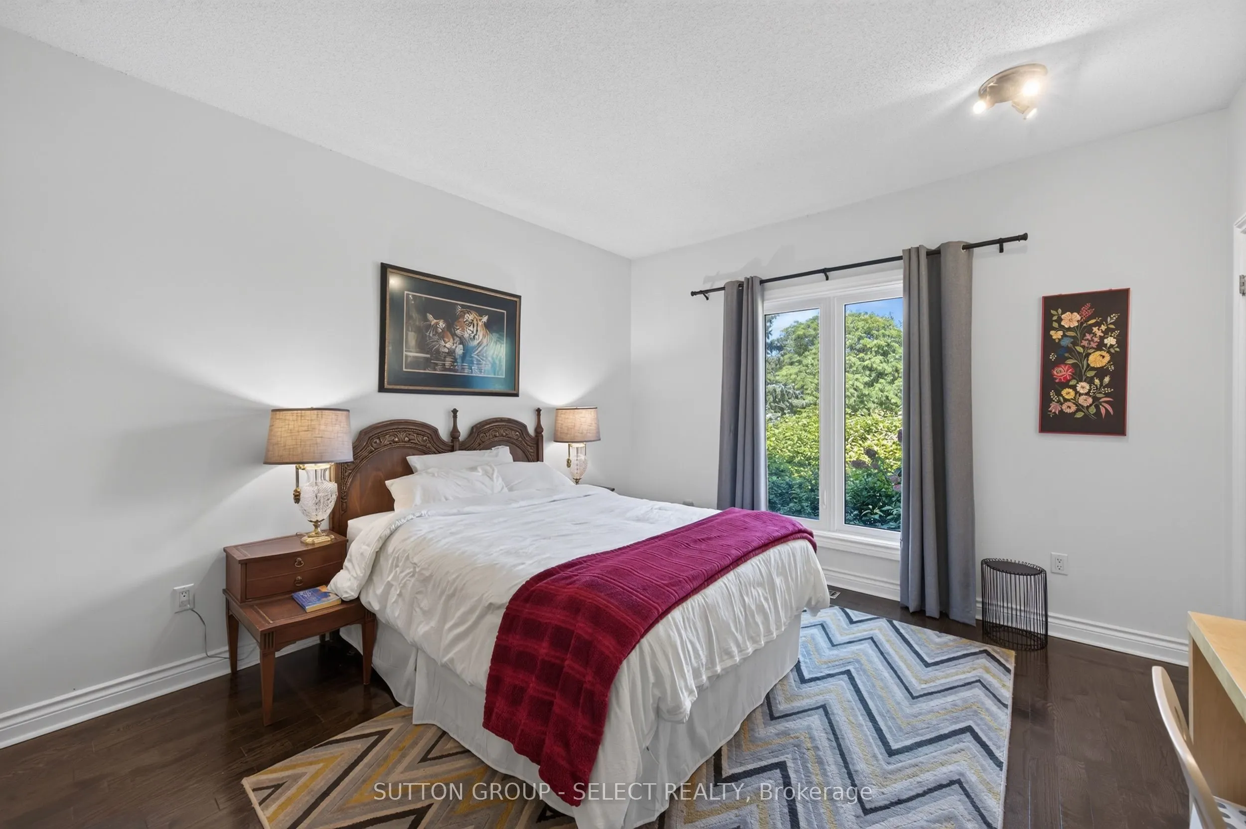 768 Franklinway Crescent