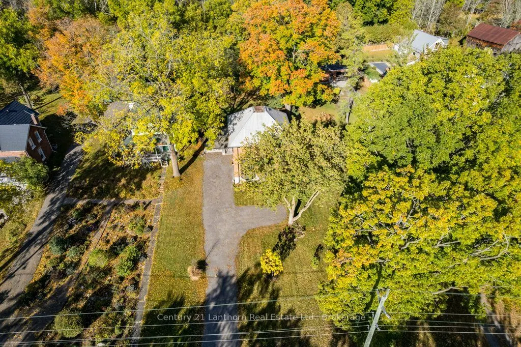 320 Grand Road