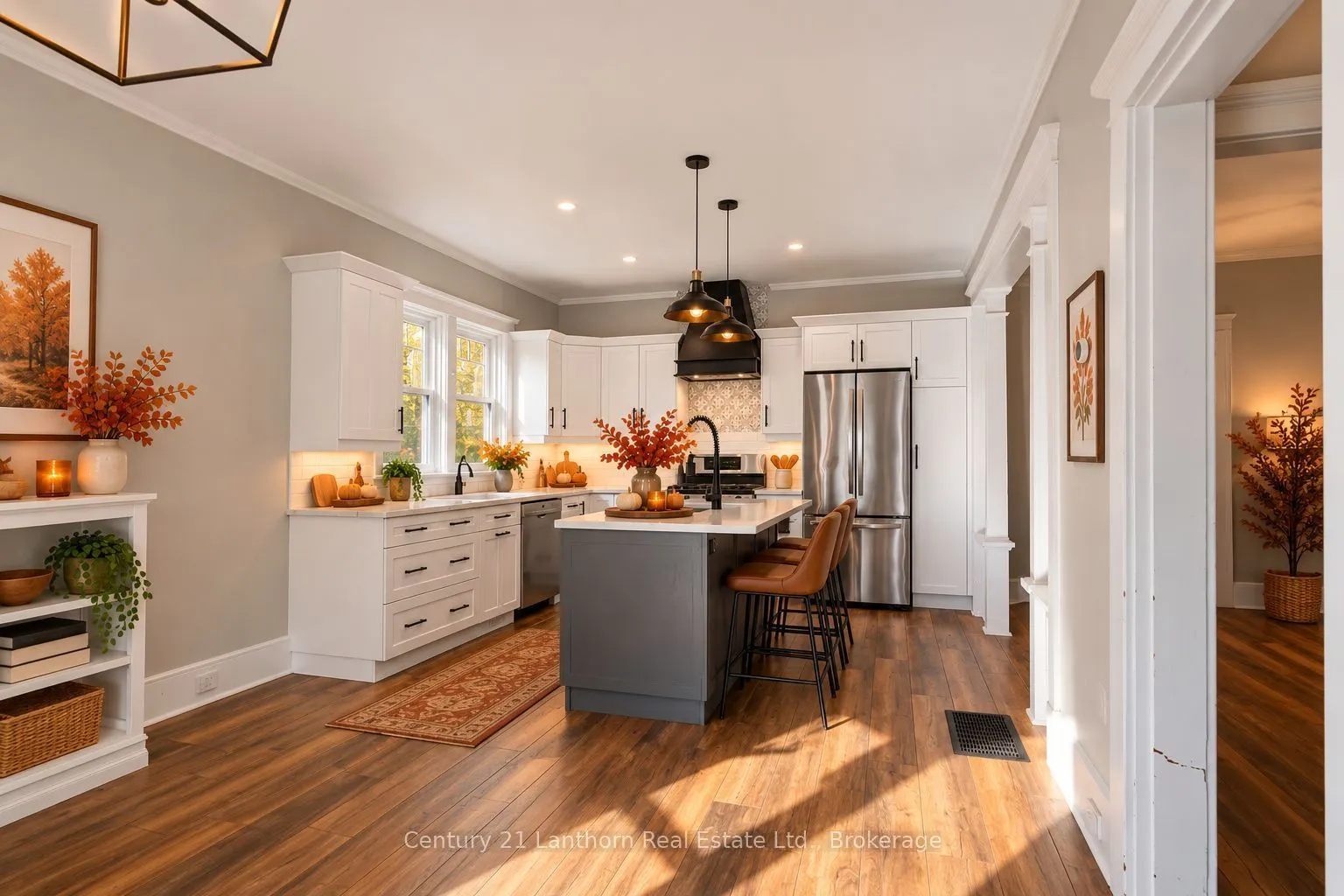 320 Grand Road