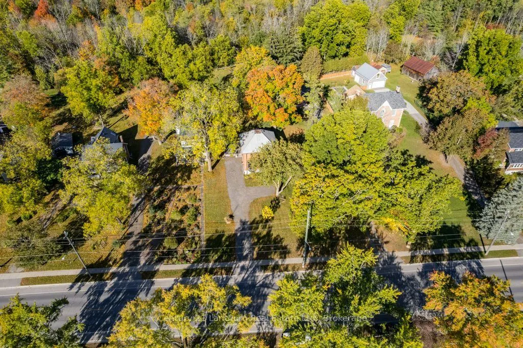 320 Grand Road