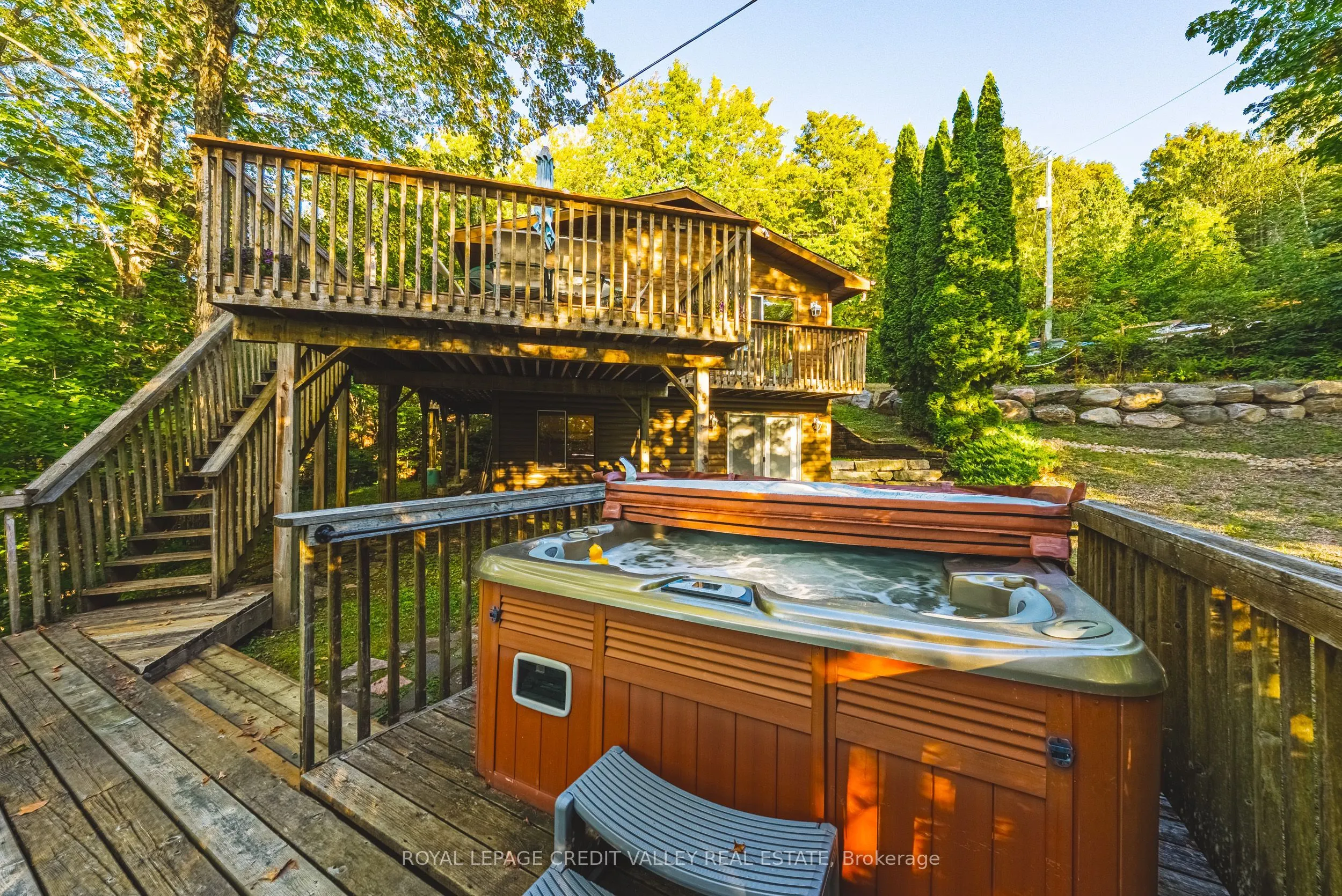 1064 Whiskey Jack Lane