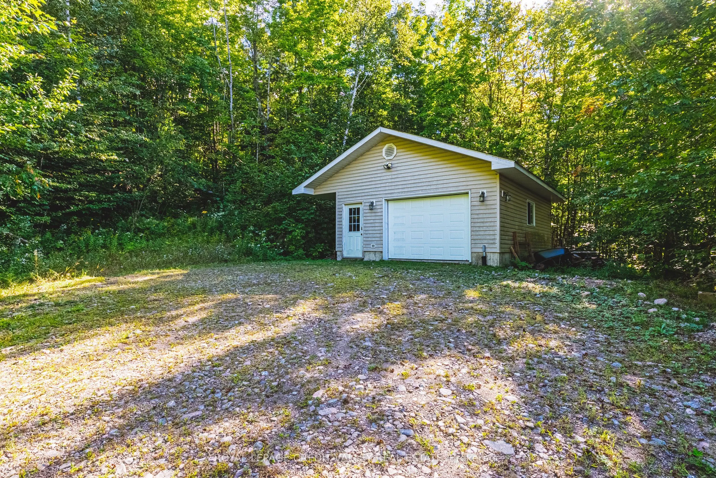 1064 Whiskey Jack Lane
