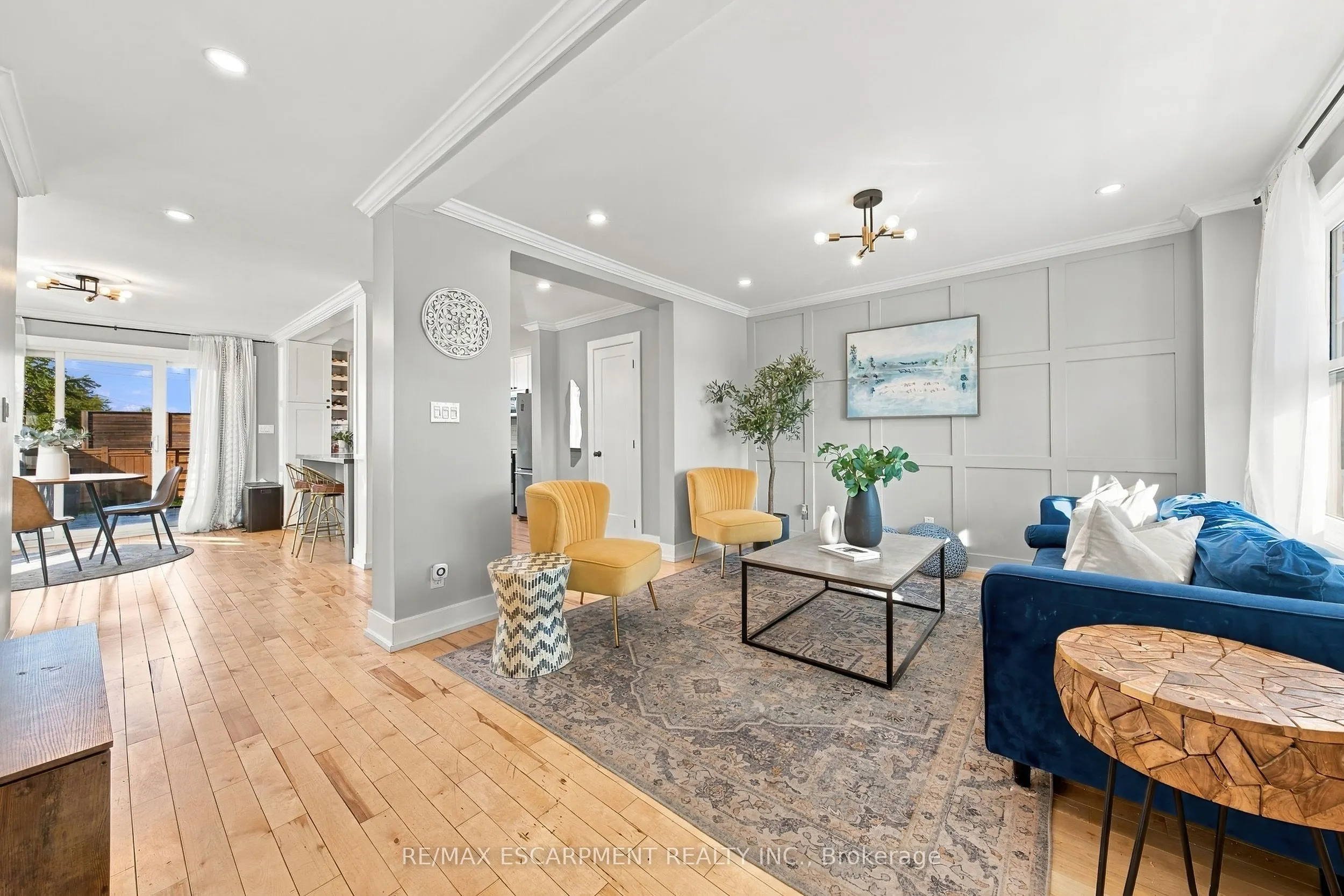 1231 Dunsmure Road