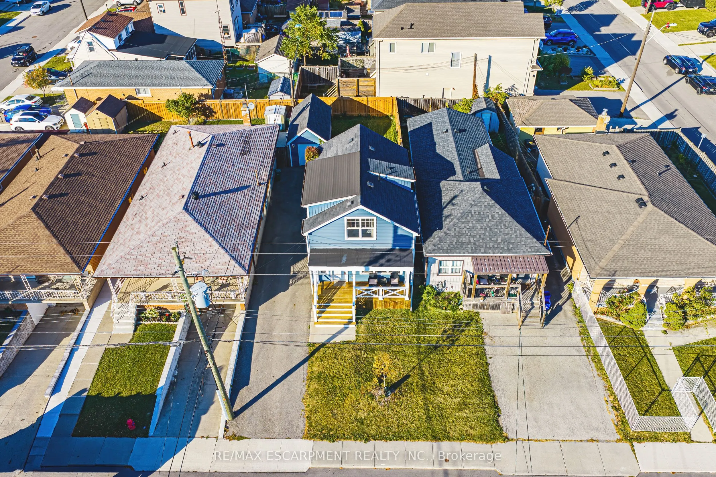 1231 Dunsmure Road