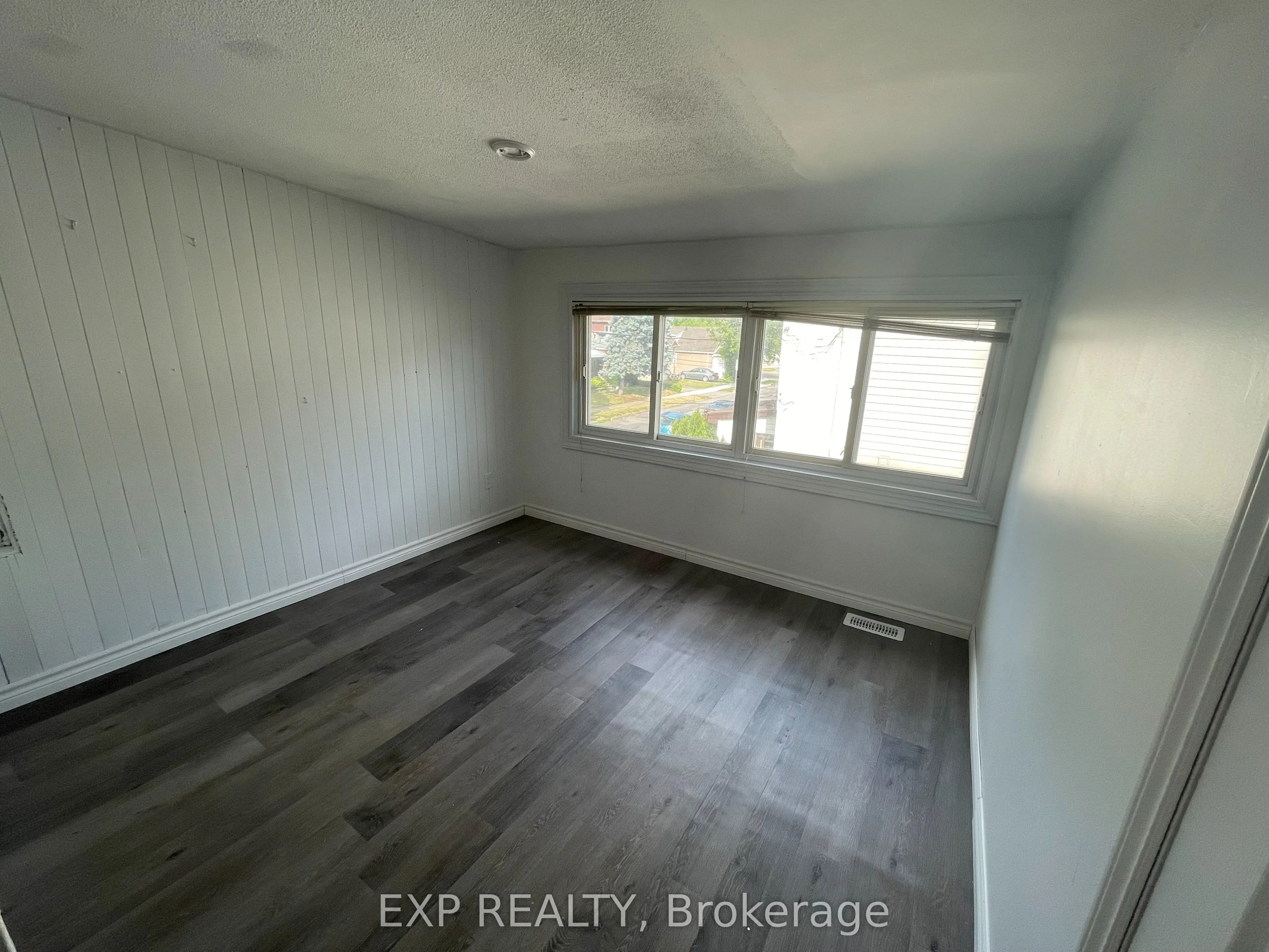 81 Holmes Avenue