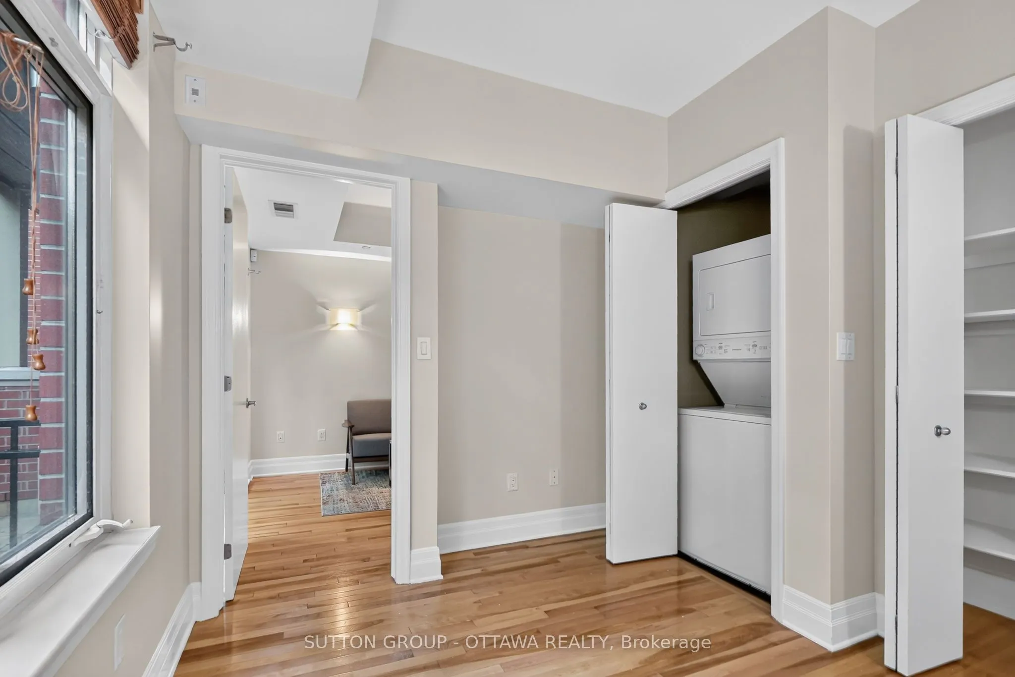 950 MARGUERITE Avenue #103