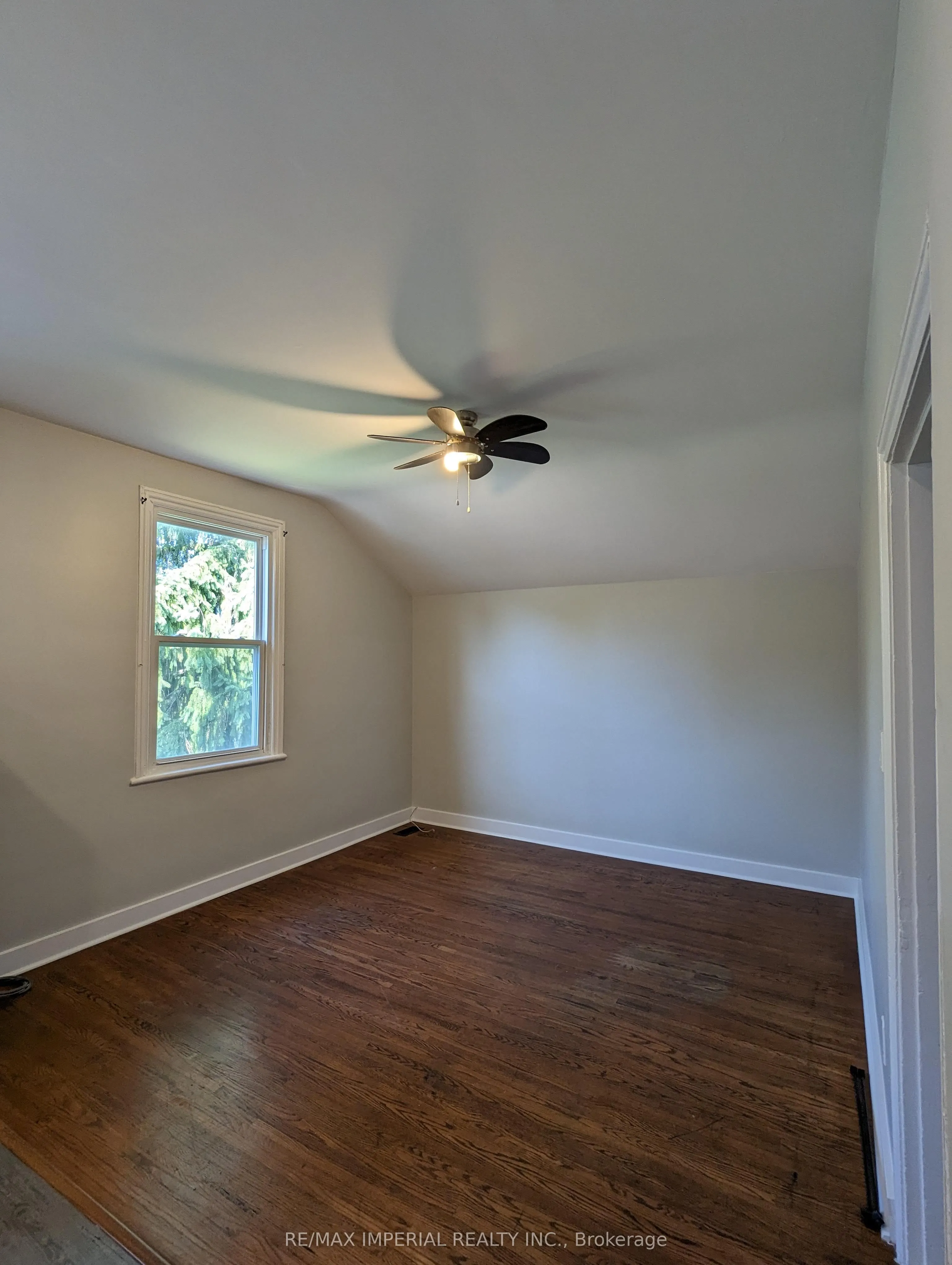2 HURON Street #Upper