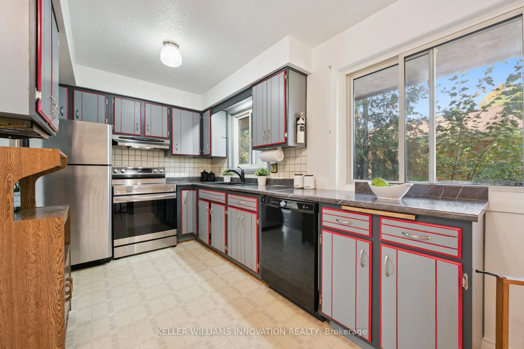 128 Briar Knoll Drive