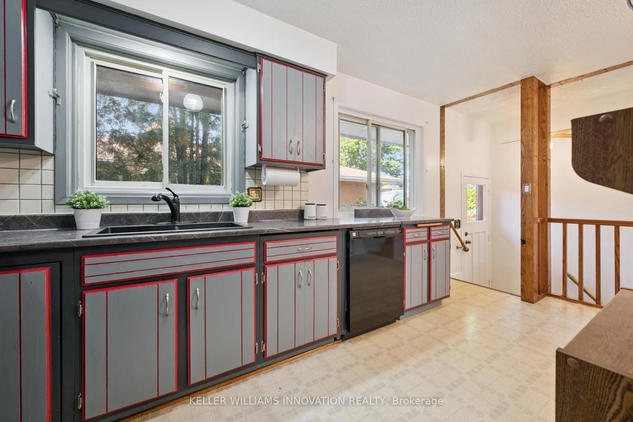 128 Briar Knoll Drive
