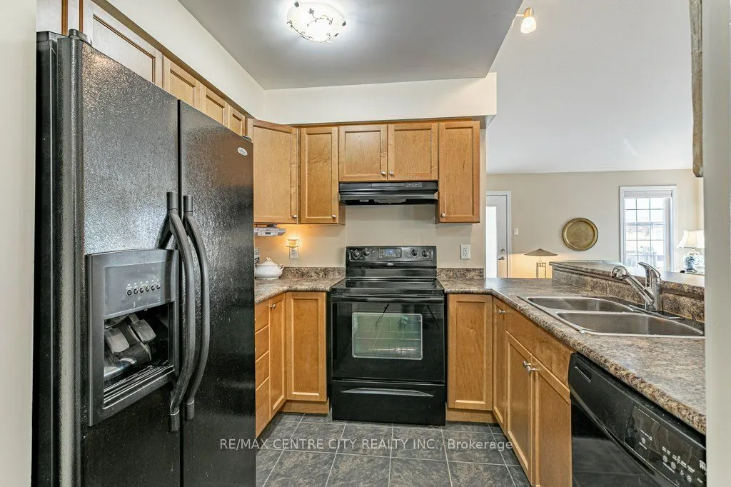 464 Commissioners Road W #51
