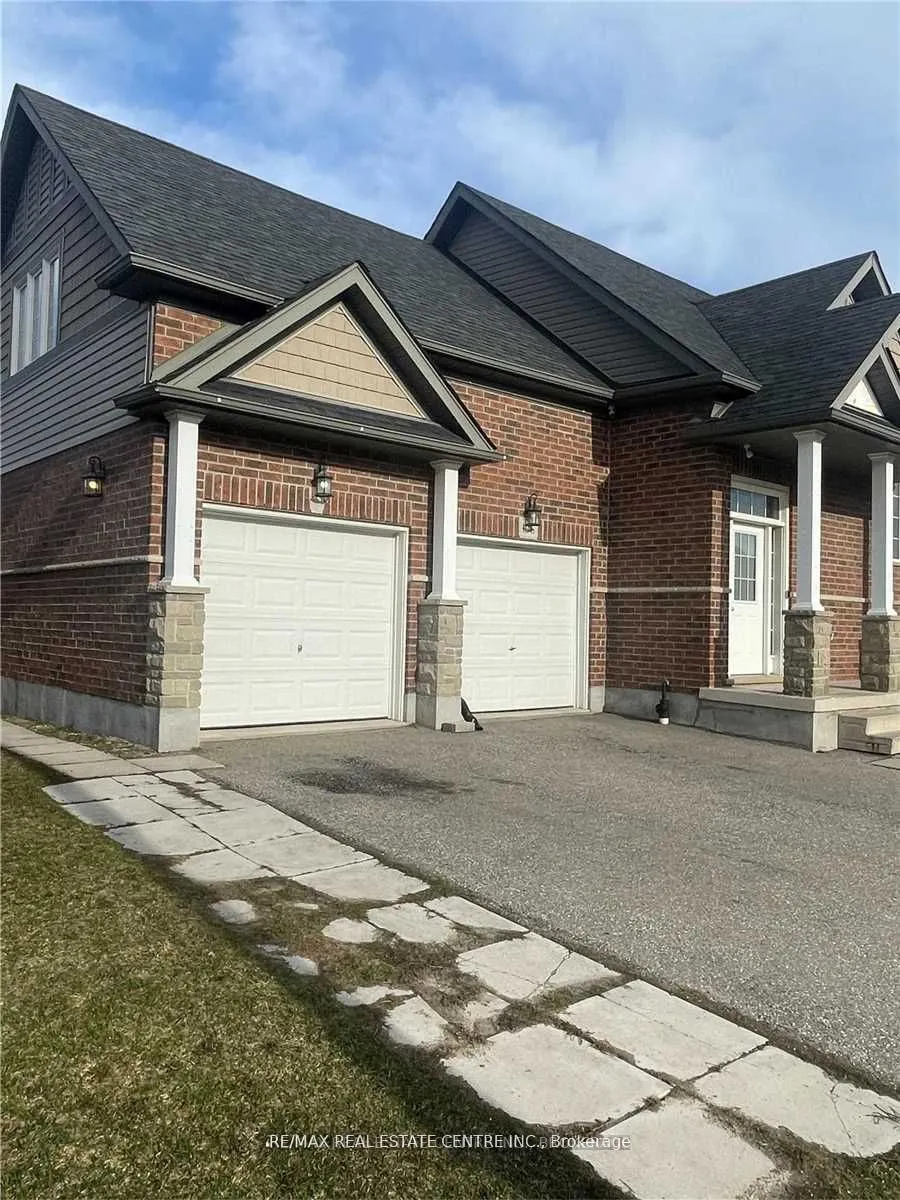 196 Woodbine Avenue #A