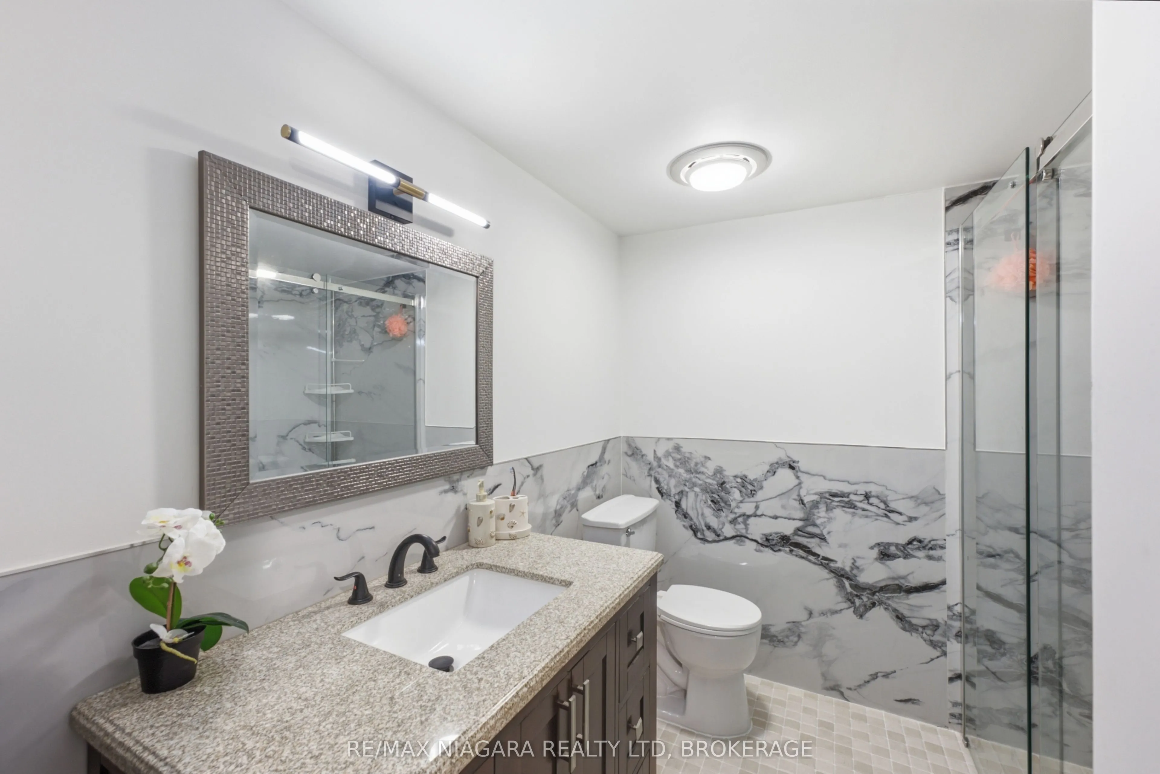 11 RICHELIEU Drive