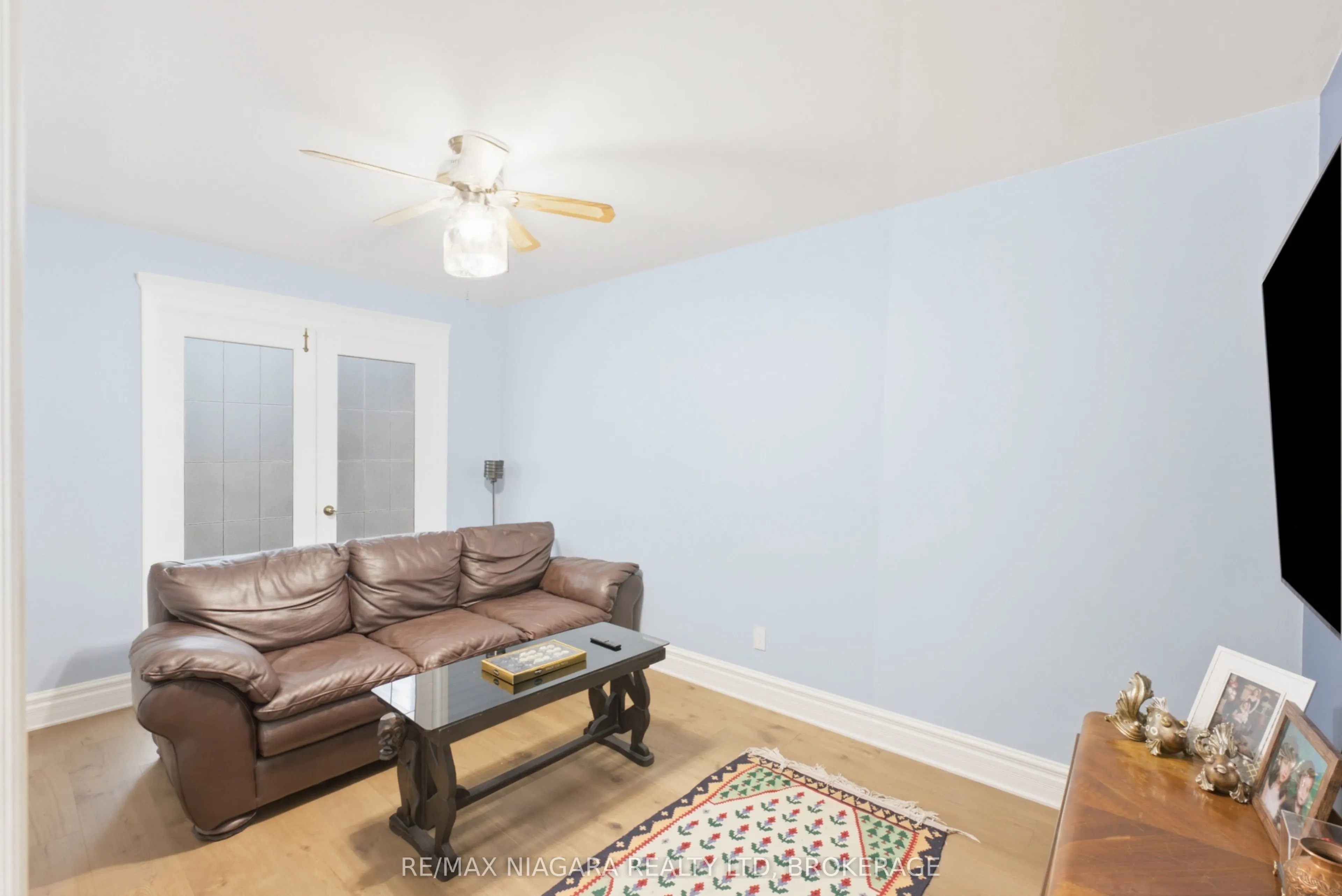 11 RICHELIEU Drive