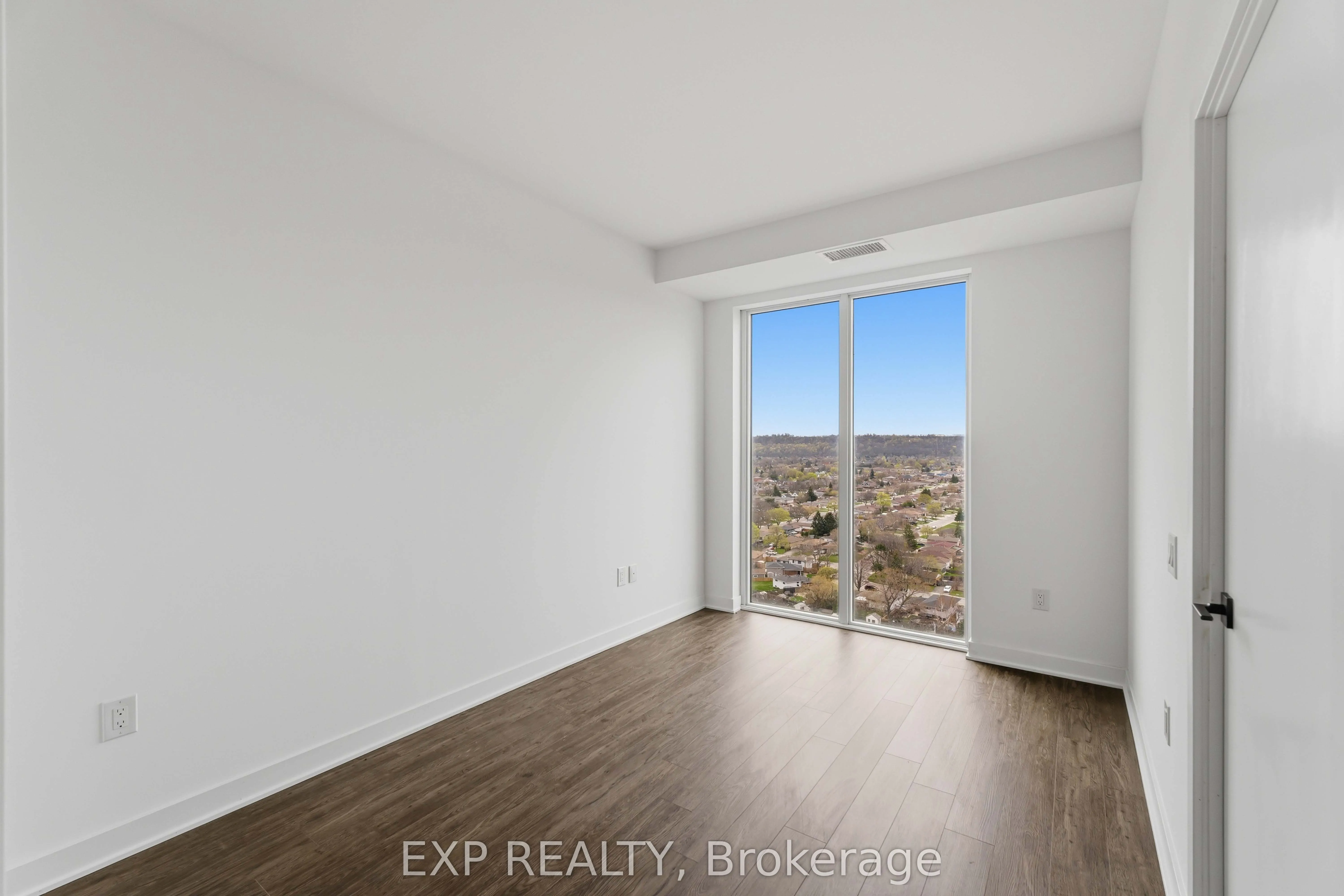 2782 Barton Street E #1119
