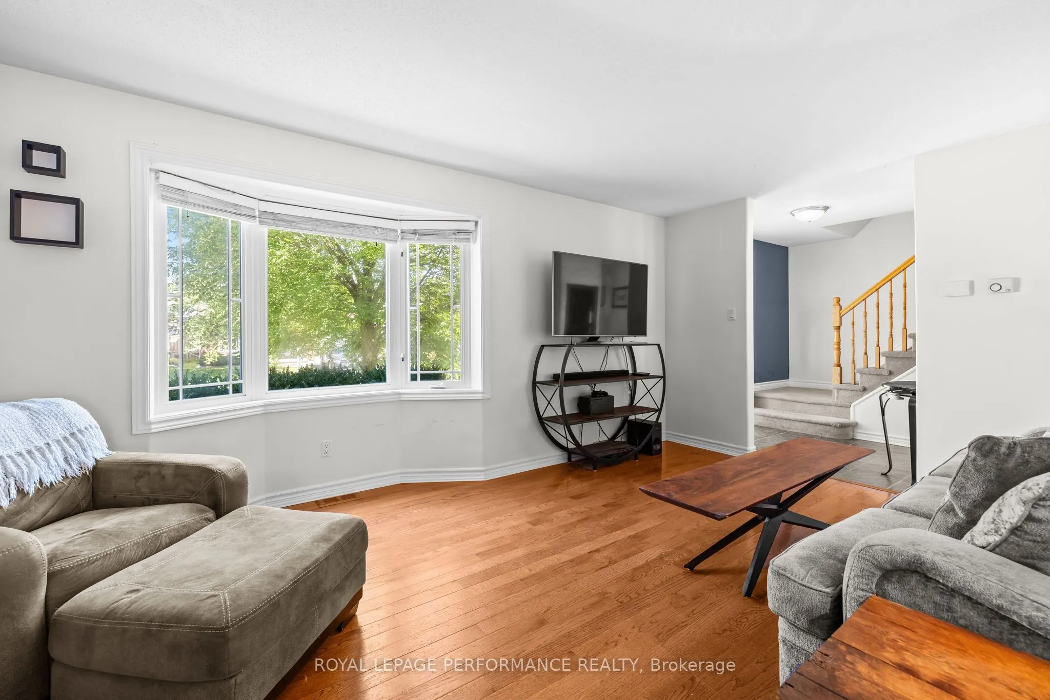 407 Centenaire Street