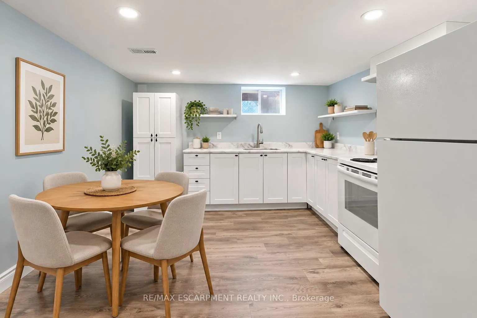 284 East 21st Street
